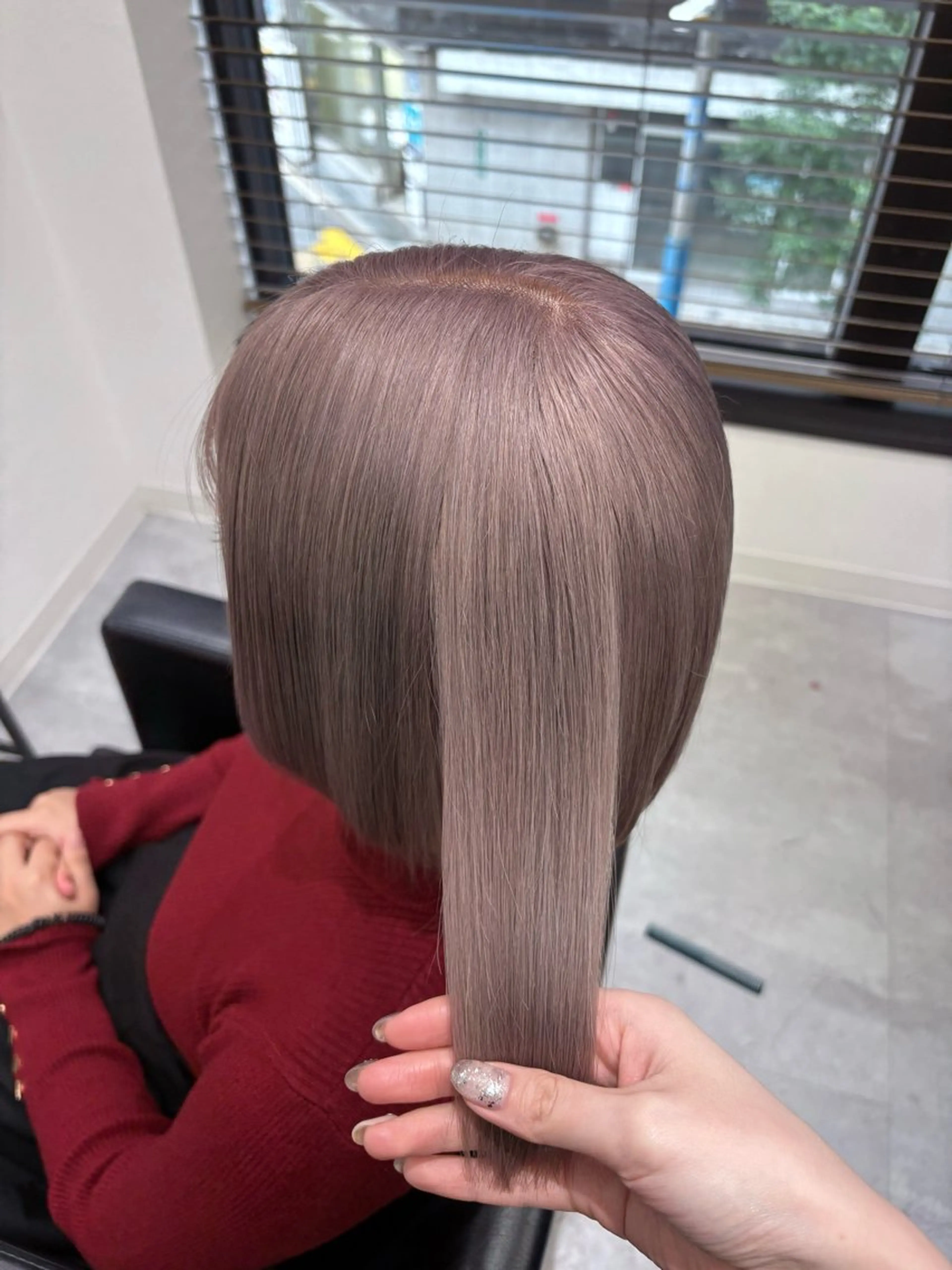 ショート カラー ブリーチ グレージュ ヘアカラー ENA💗NEXT /ハイトーンエクステのヘアスタイル