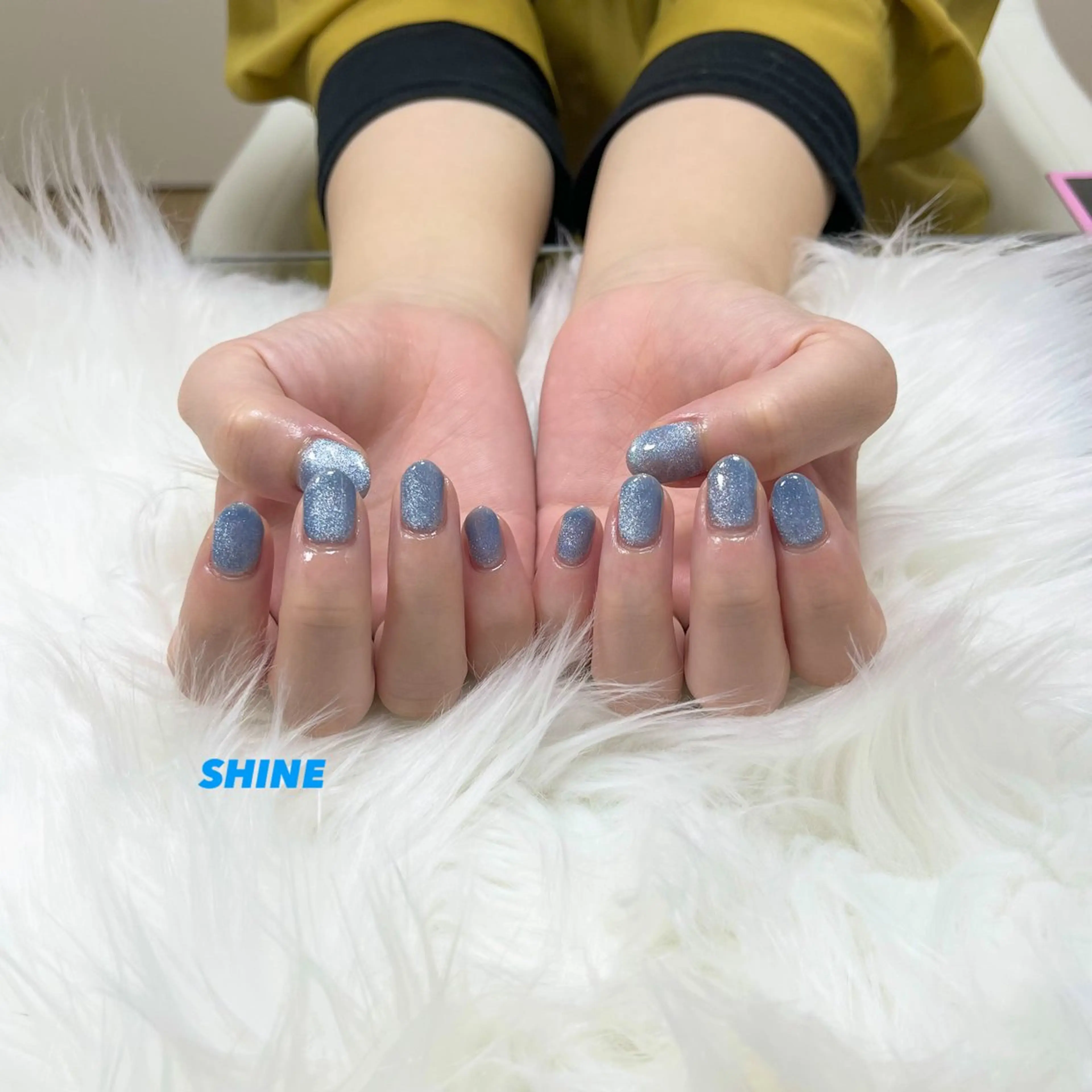 ネイル ブルー 水色 マグネットネイル SHINE nail salonのネイルデザイン