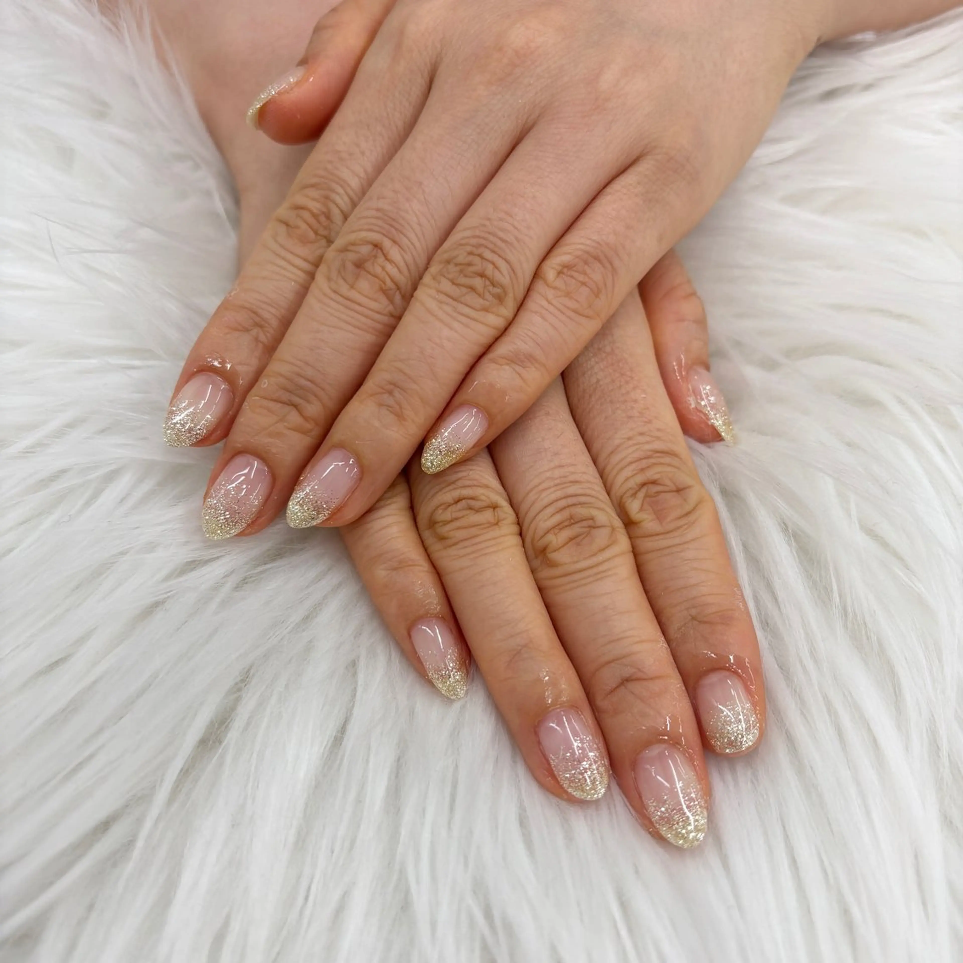 ネイル グラデーション ラメ(グリッター) ラメグラデーション フェリーチェ瑞江店 浅倉のネイルデザイン