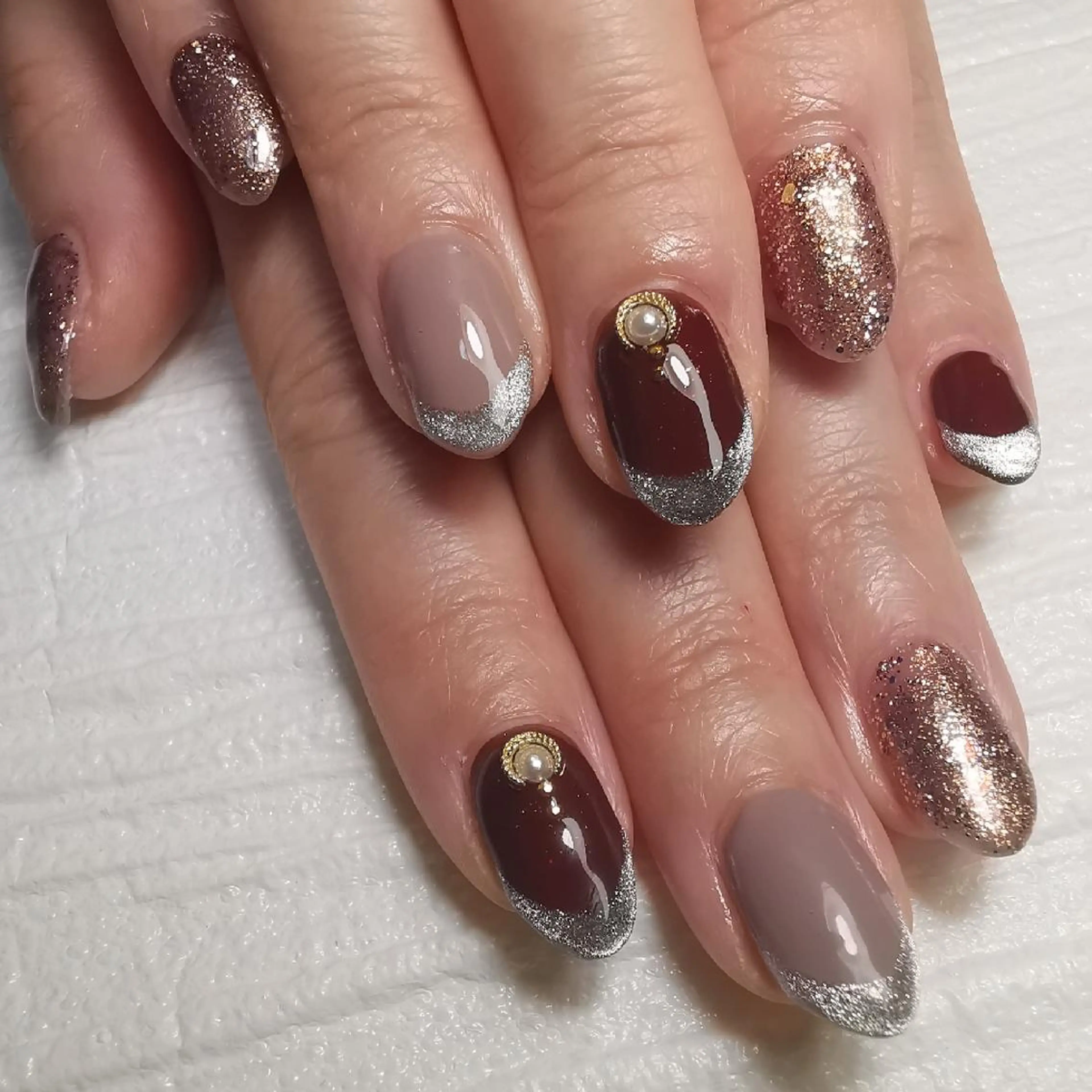 ネイル フレンチネイル ハンドネイル reve あやののネイルデザイン