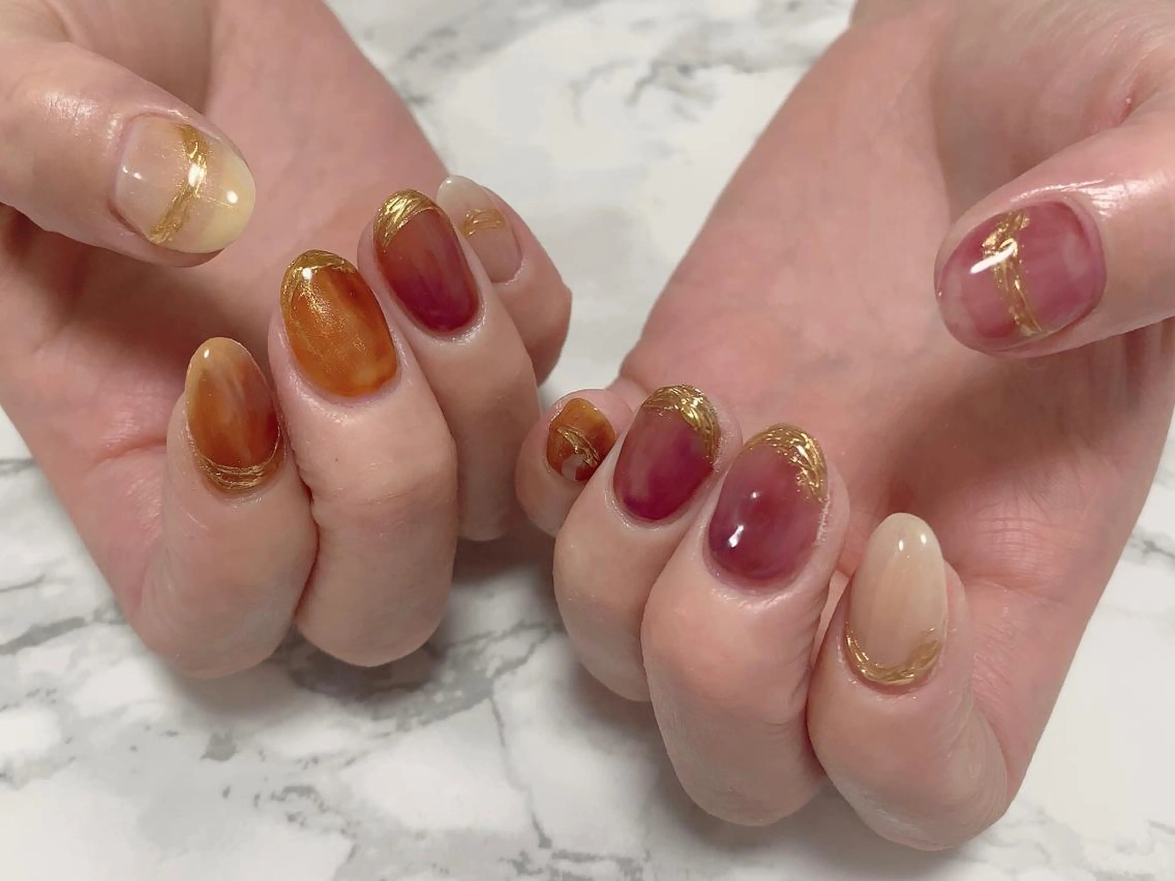 ネイル はな💎ネイル ワンホン、長さ出しのネイルデザイン