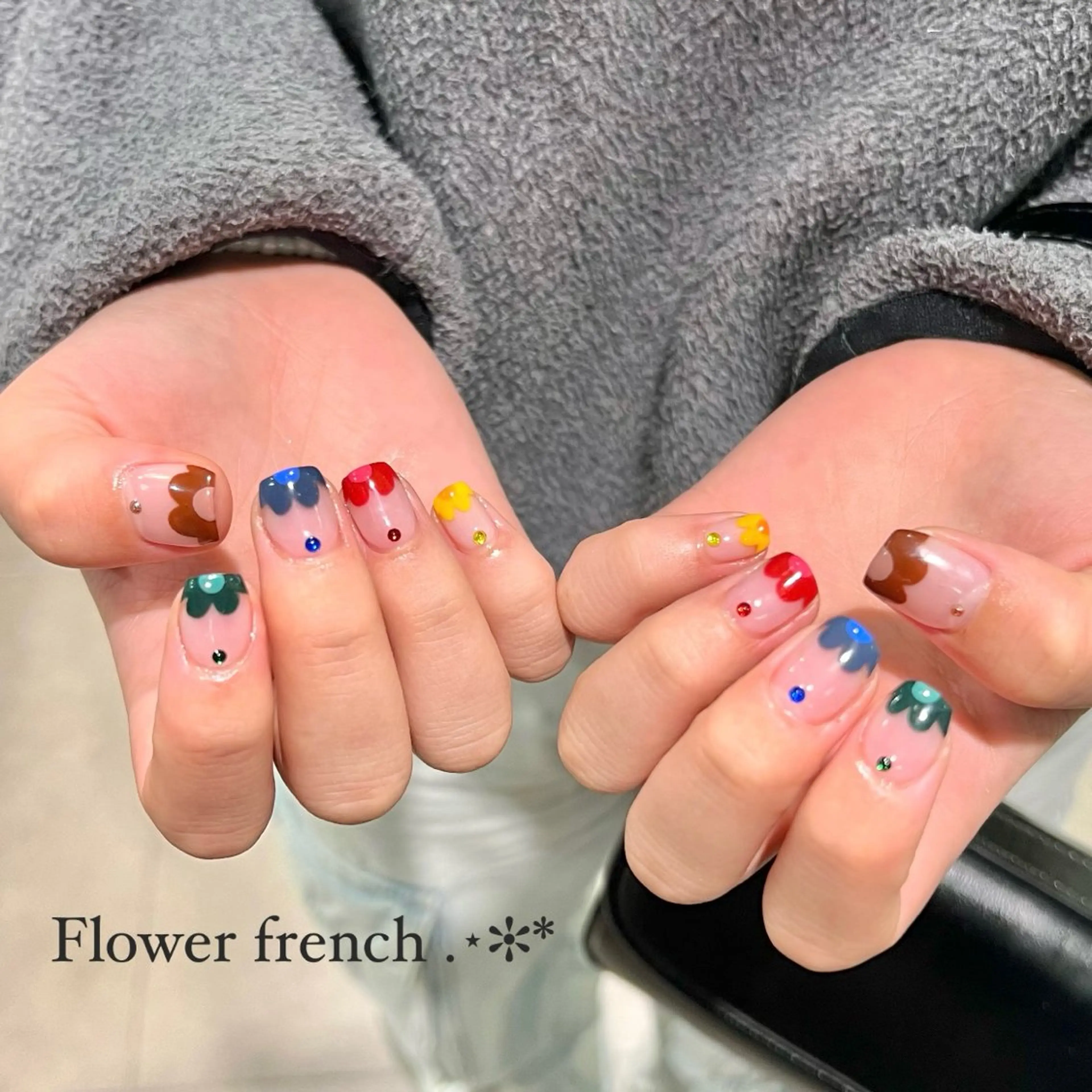 ネイル ハンドネイル WAVY_nail maoのネイルデザイン