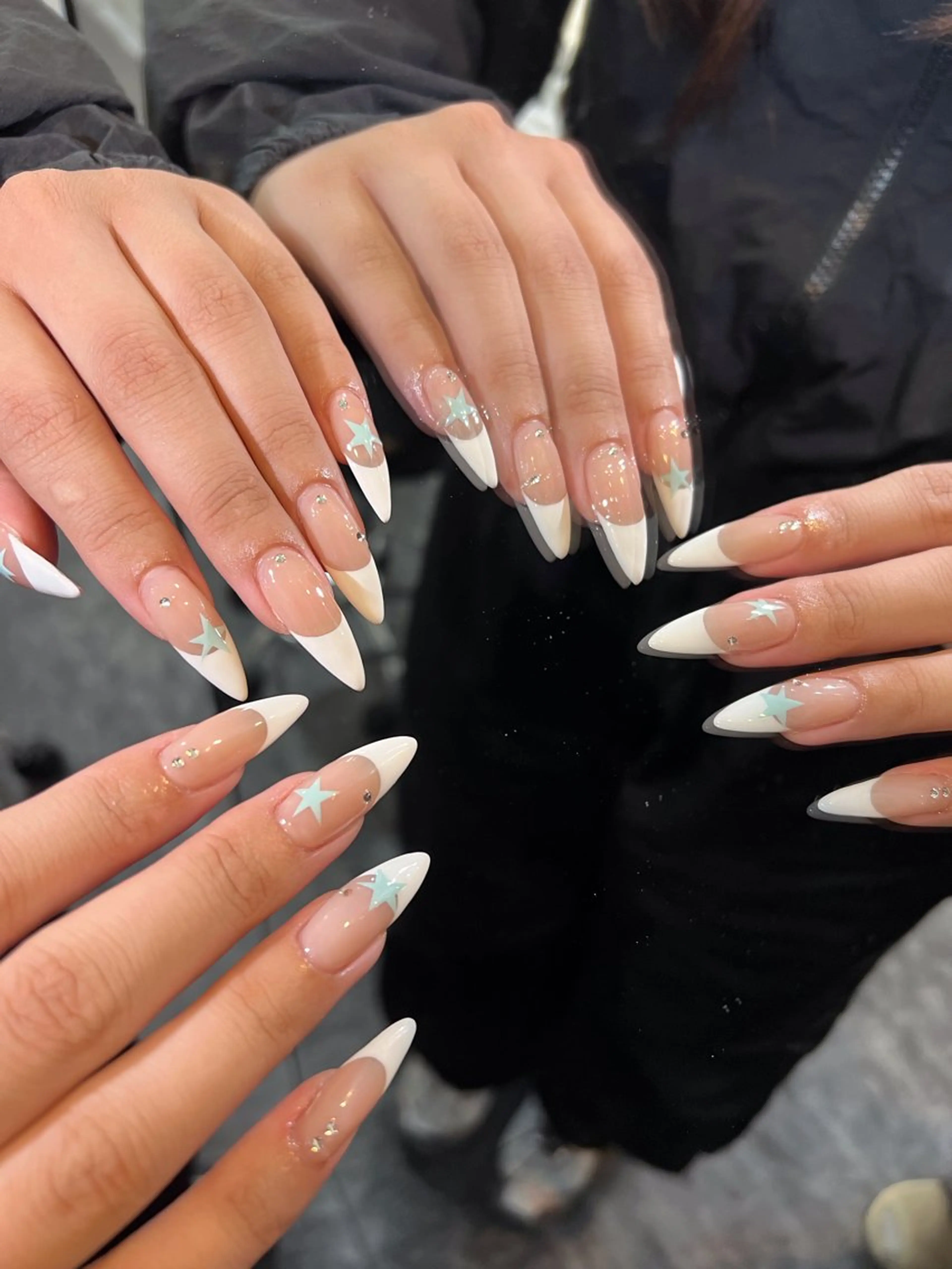 ネイル オーロラネイル ボルドー ブラウン 氷ネイル・うるうるネイル キラキラネイル ハンドネイル Sora  Nail 長さ出し専門店のネイルデザイン