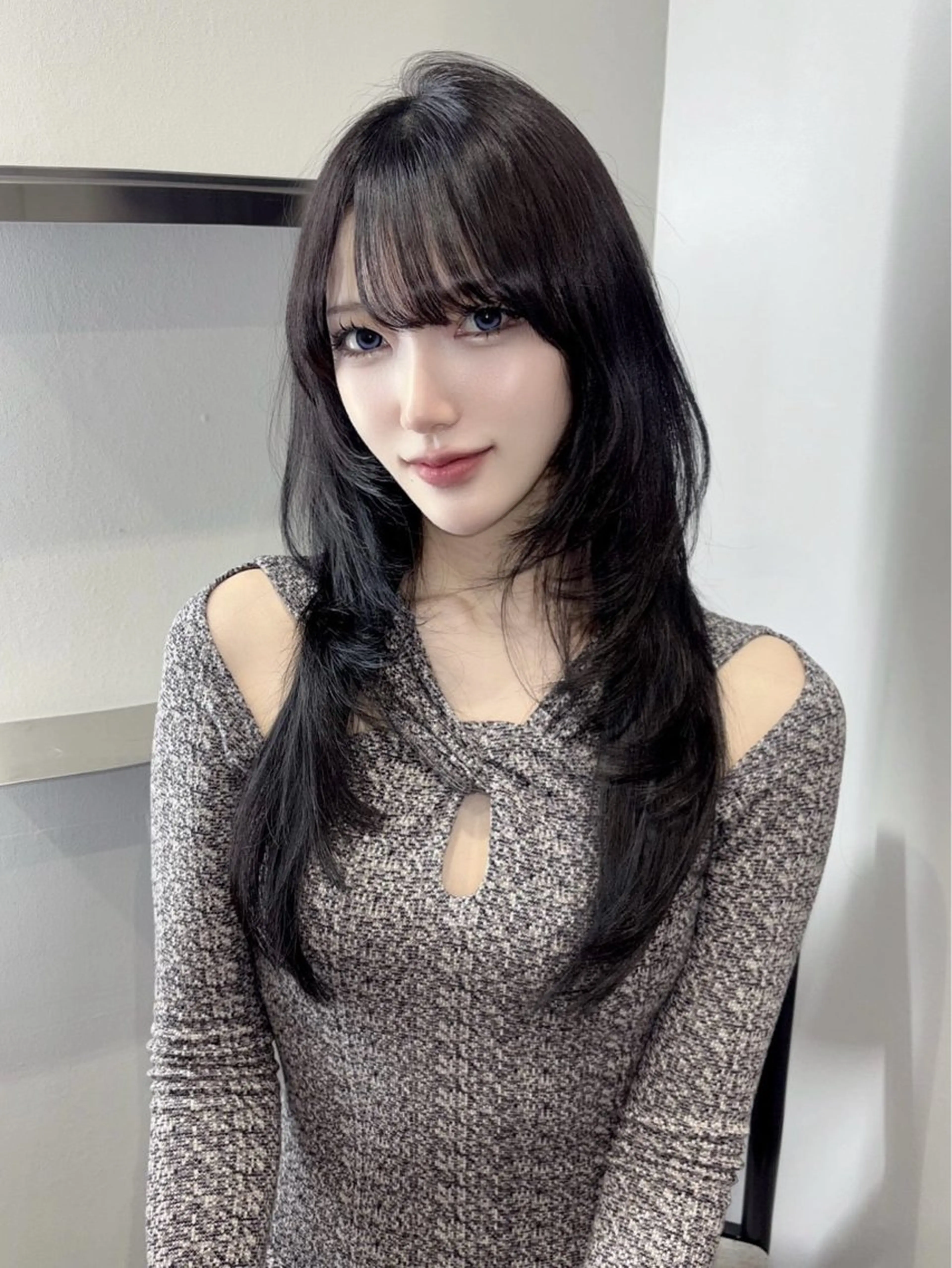 ロング カラー 黒髪 ブルーカラー ブルーブラック ハッシュカット カット ヘアカラー トリートメント 透明感カラー/京都 烏丸/Himariのヘアスタイル