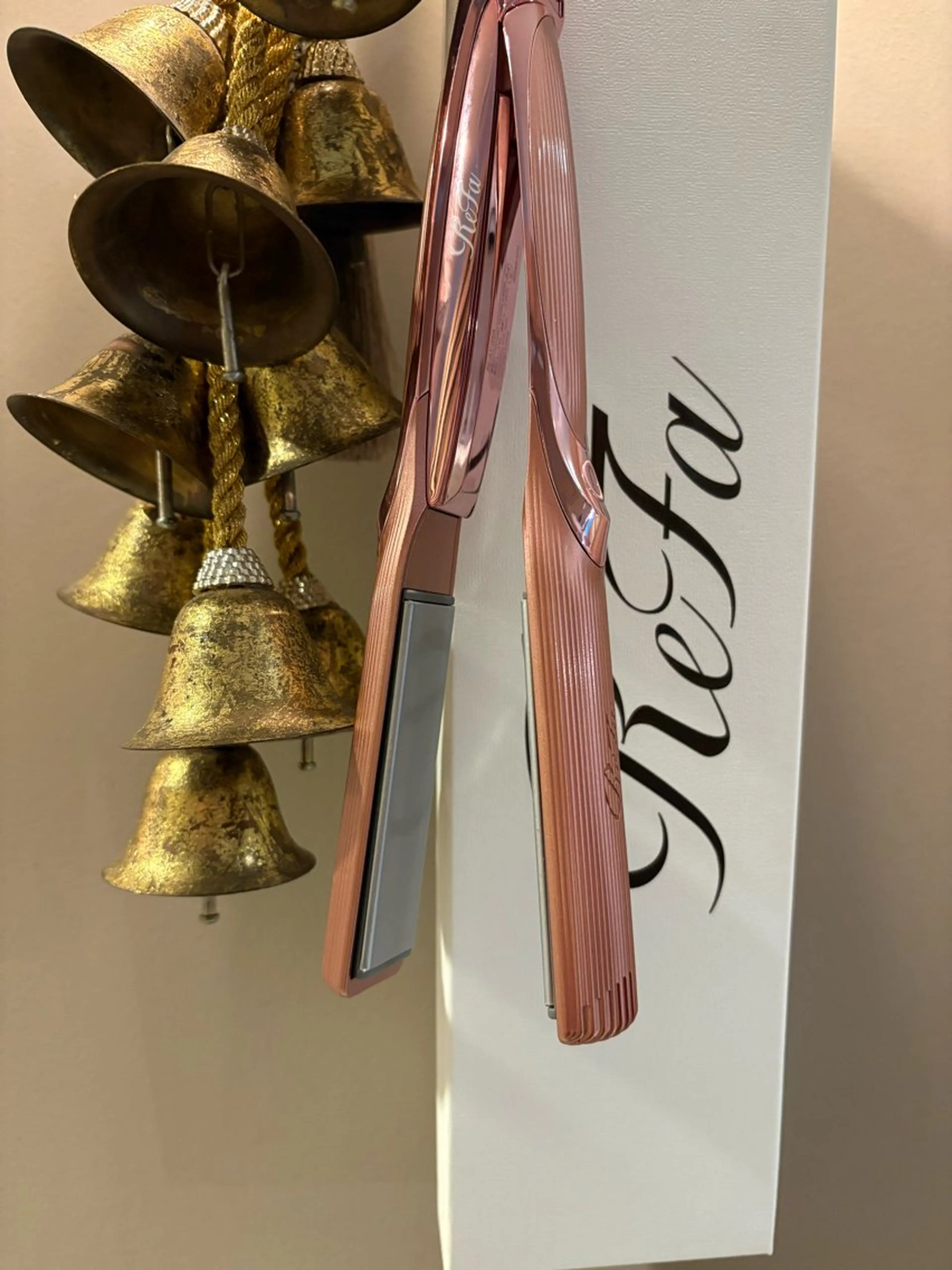 BEIGE まつげ・眉毛のマツエク・マツパデザイン