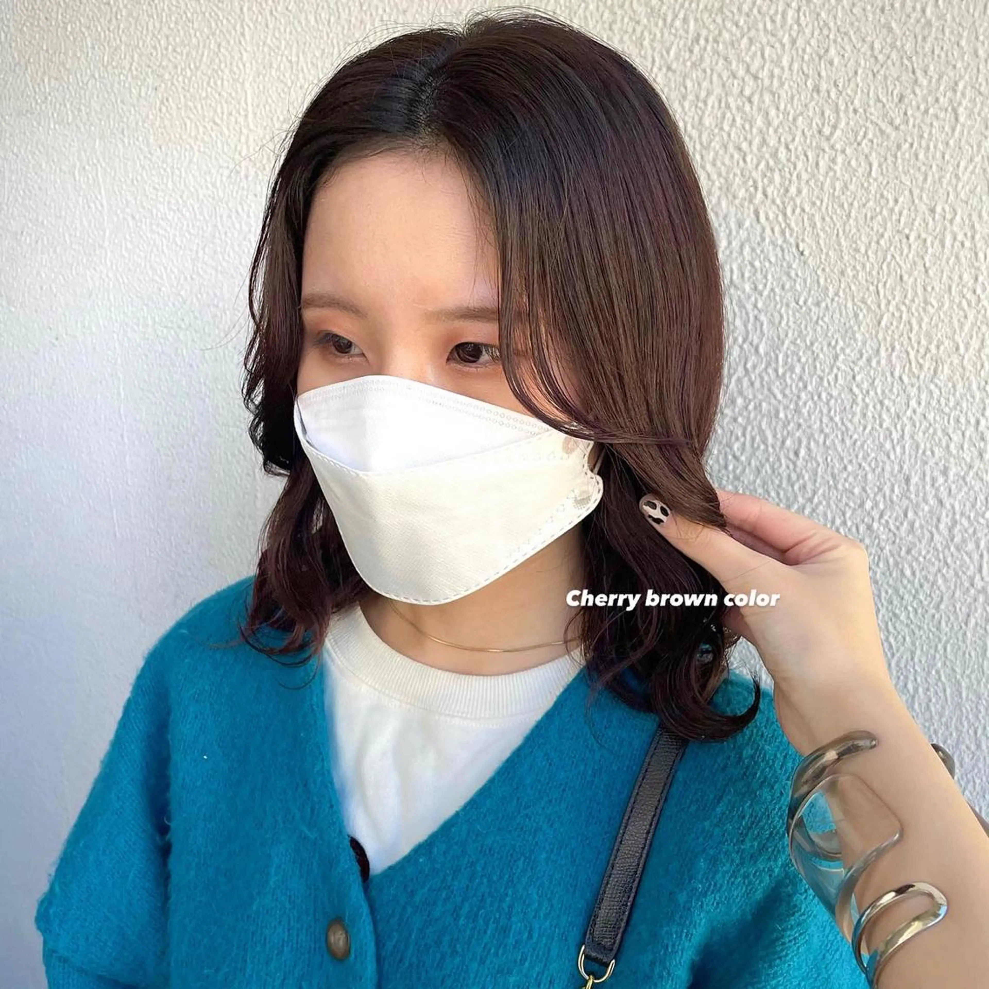 ミディアム カラー パーマ ヘアアレンジ メンズ キッズ ネイル マツエク・マツパ 透明感カラー・レイヤ ー🎀amika🎀のヘアスタイル