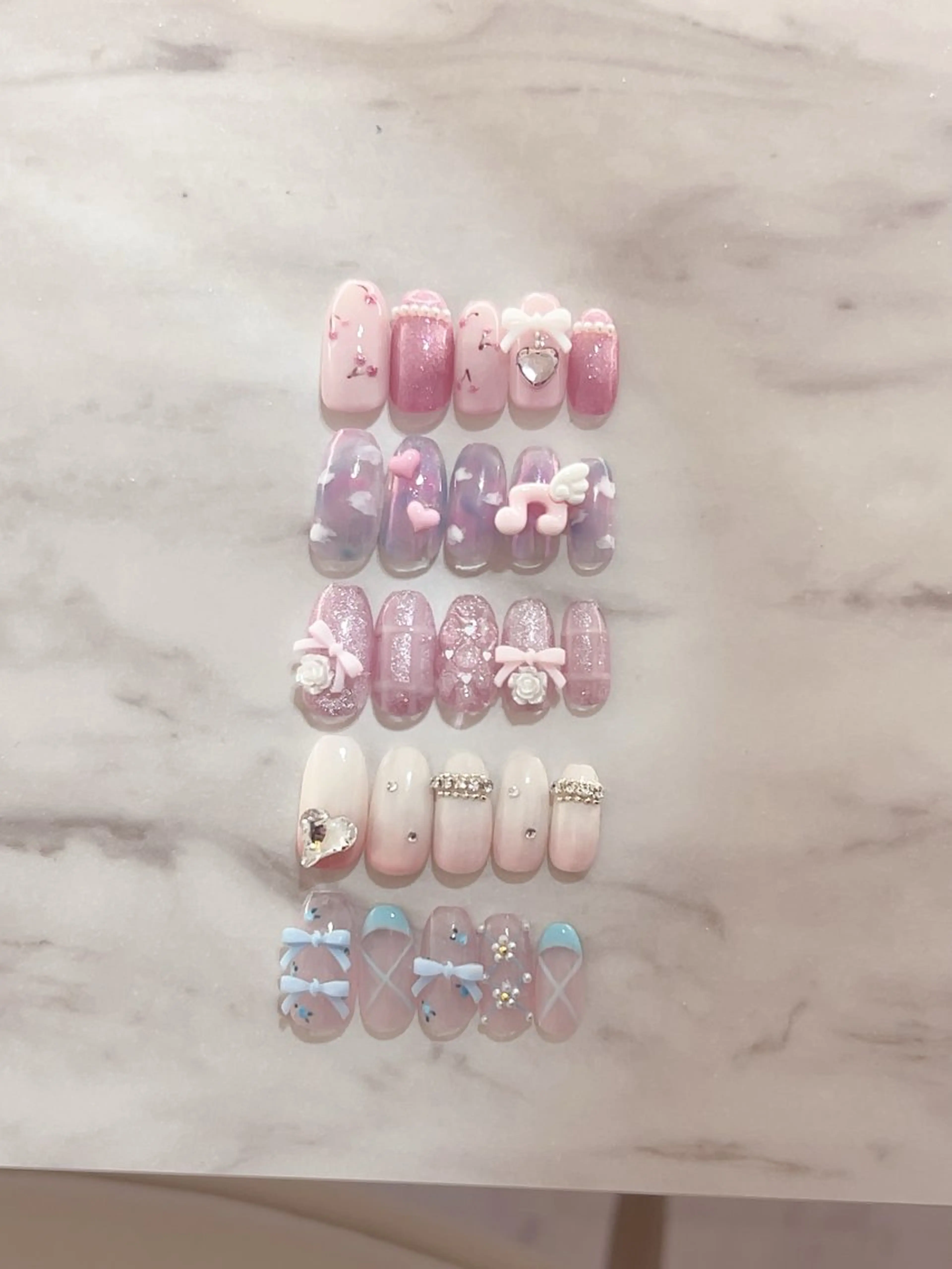 【オフあり】ガーリー定額ネイルの写真