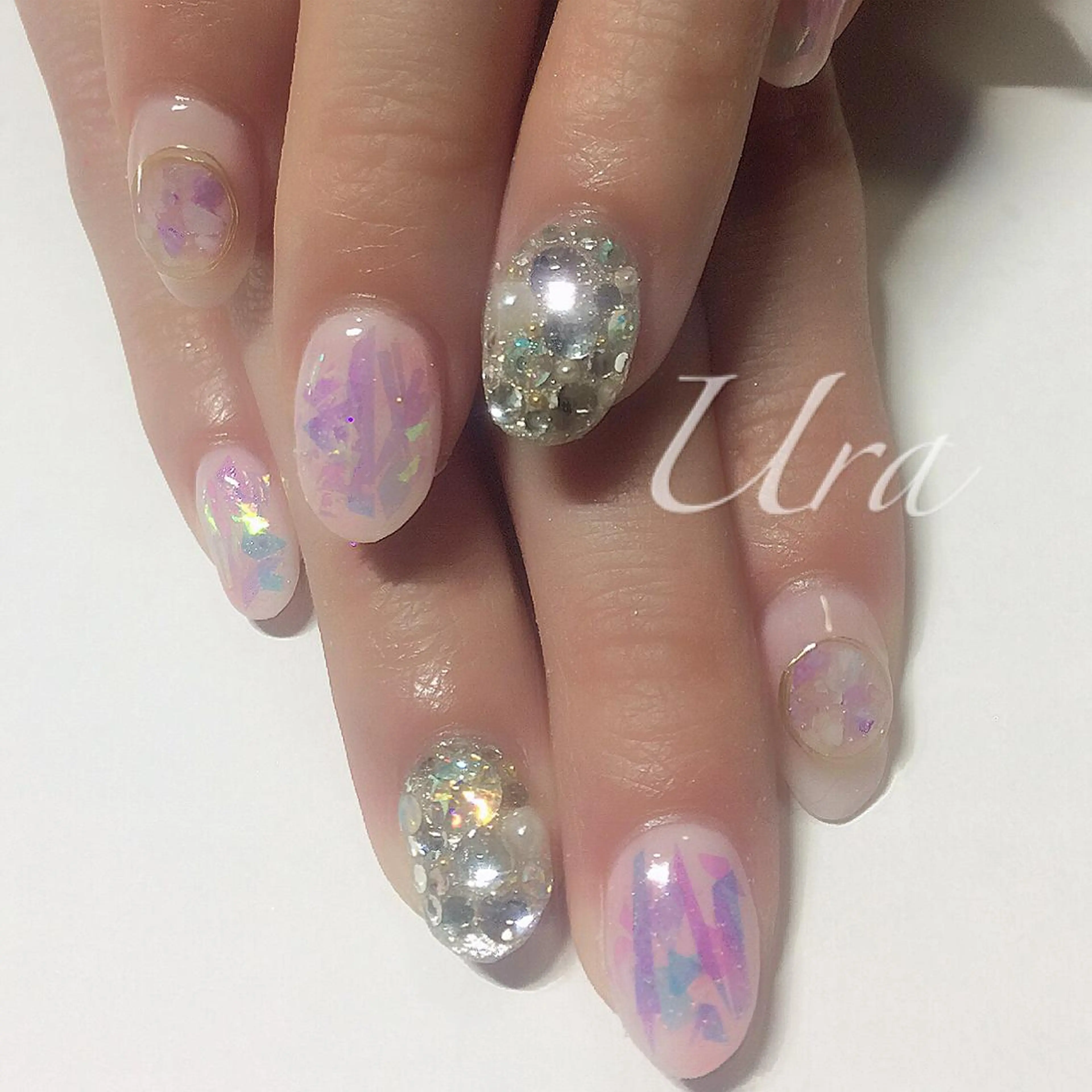ネイル ストーンネイル UrakoNail 《nail》のネイルデザイン