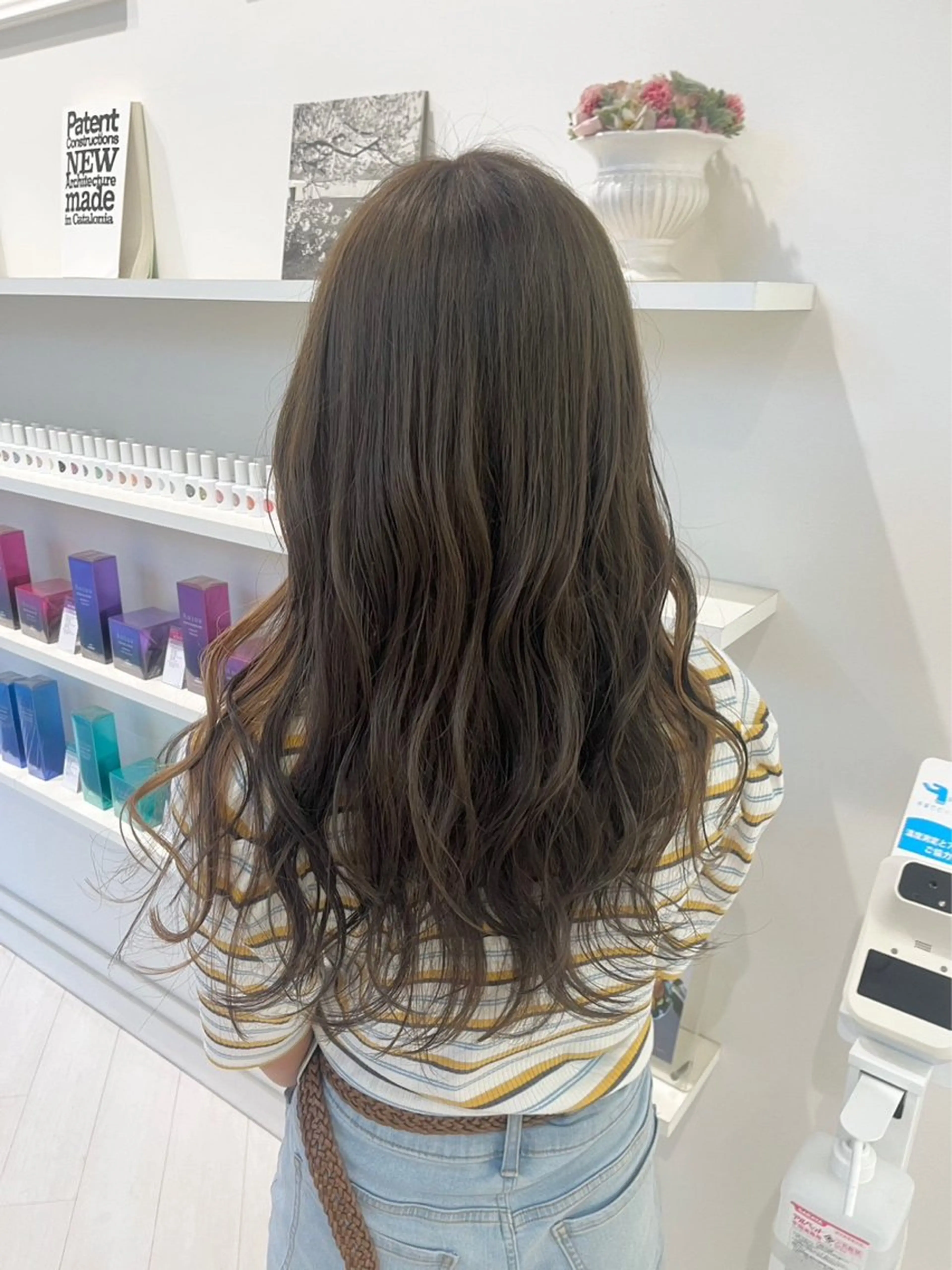 ロング カラー グレージュ オリーブグレージュ オリーブグレー ParveMix 🪽鳥取彩花のヘアスタイル