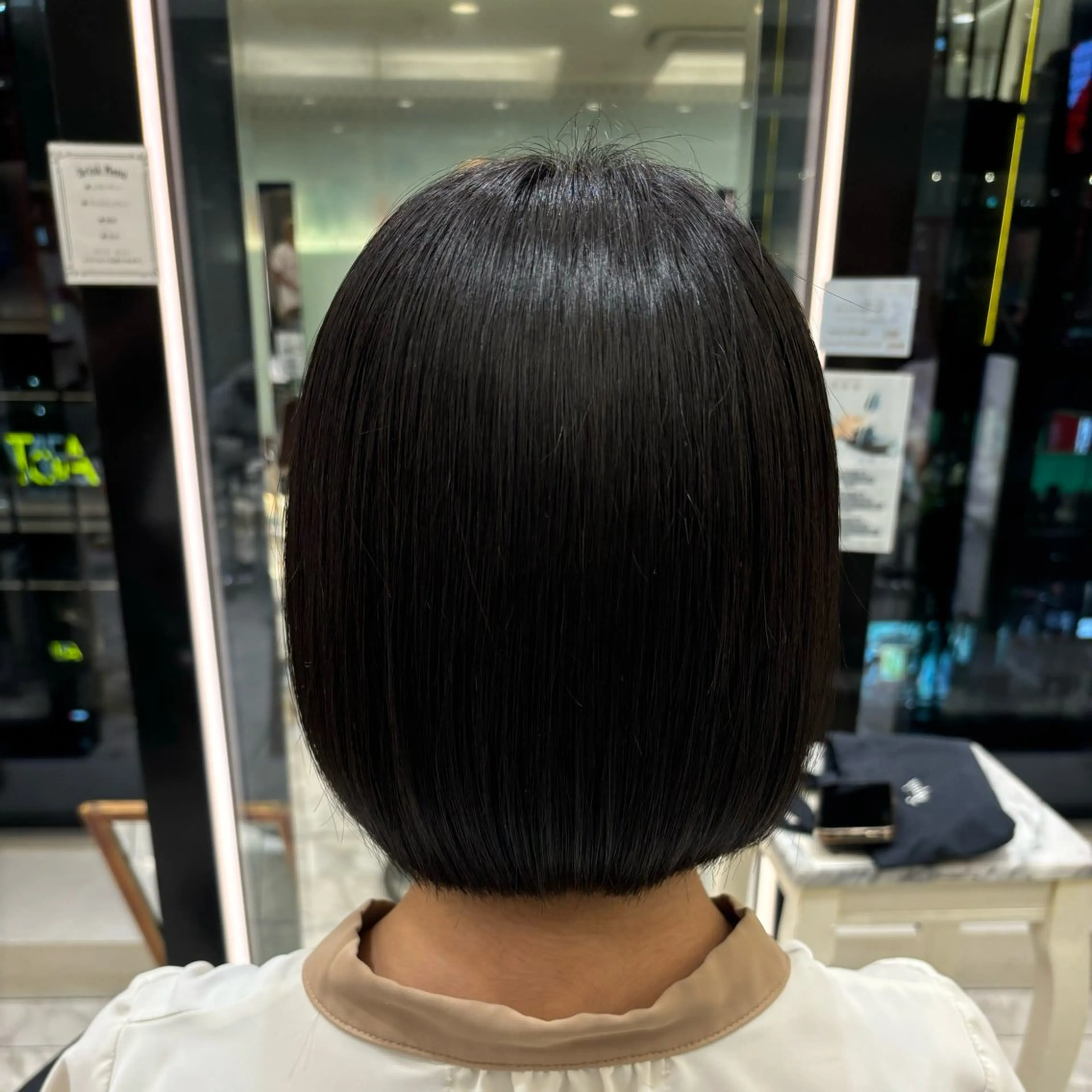 ショート ボブ カット トリートメント 🌸銀座No.1パー マ🌸いでいあやのヘアスタイル