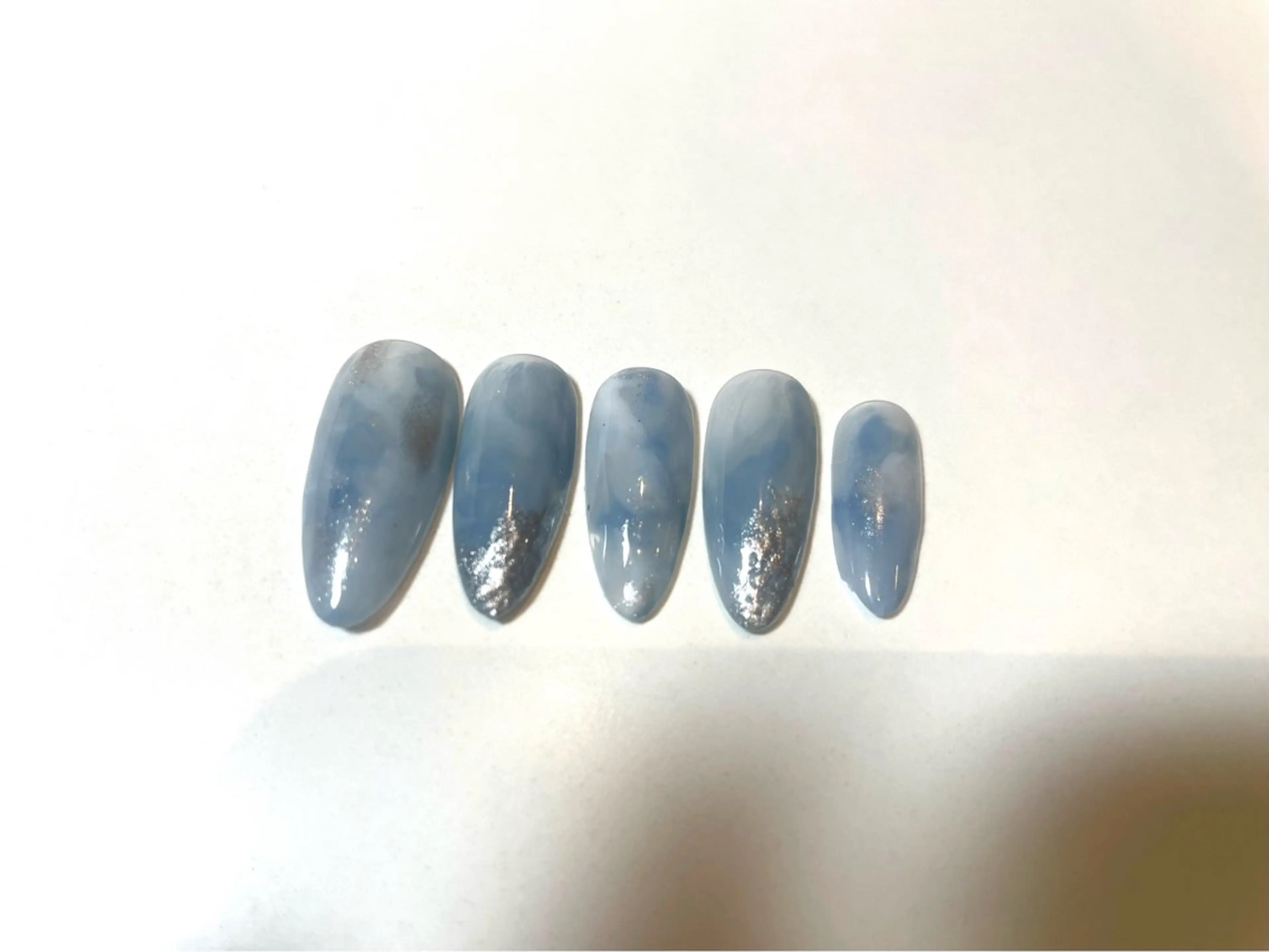 ネイル ミラーネイル ニュアンスネイル 吉川 由喜枝のネイルデザイン