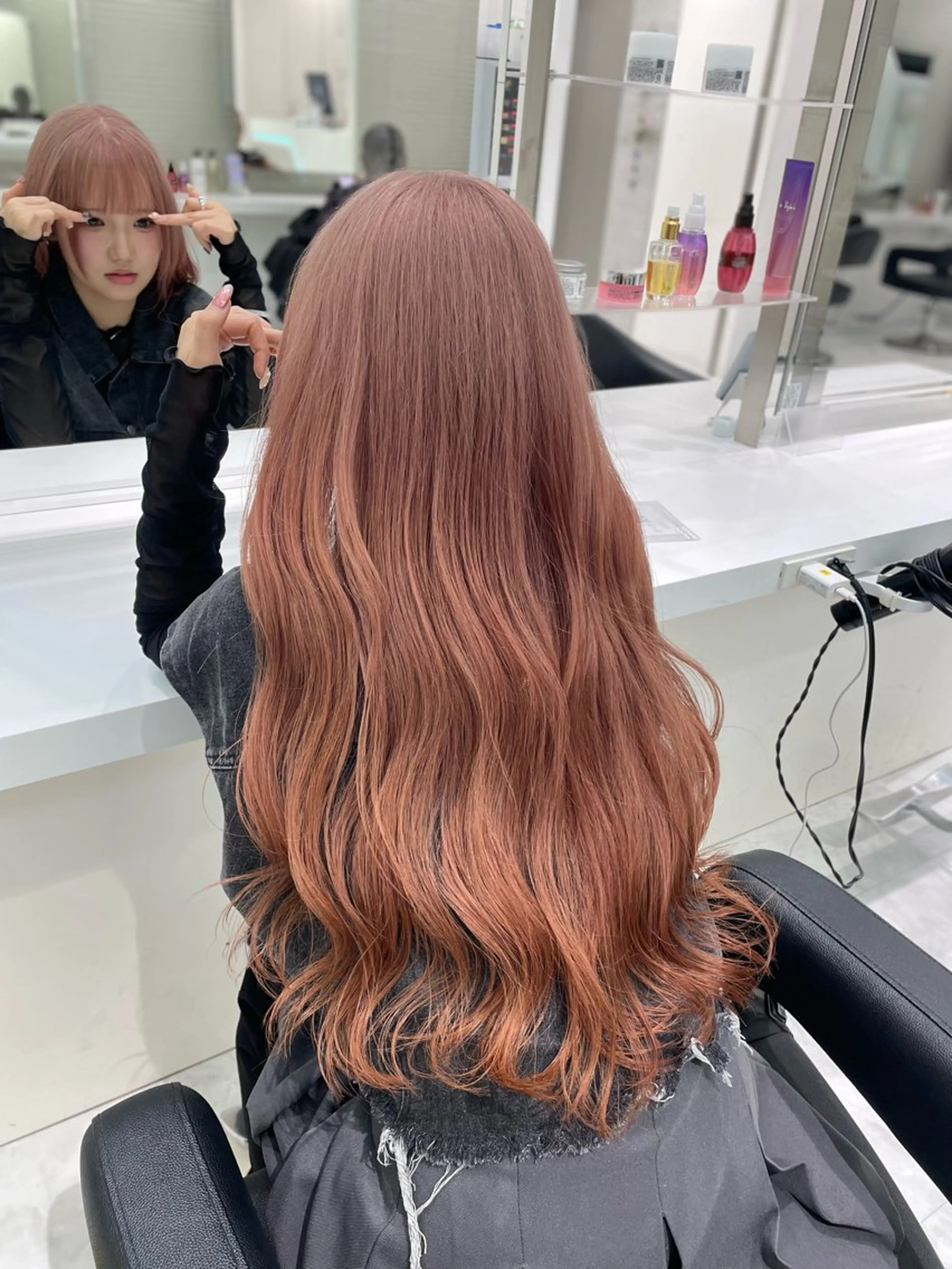 ロング カラー 🌿透明感赤み消し Keishin🌿のヘアスタイル