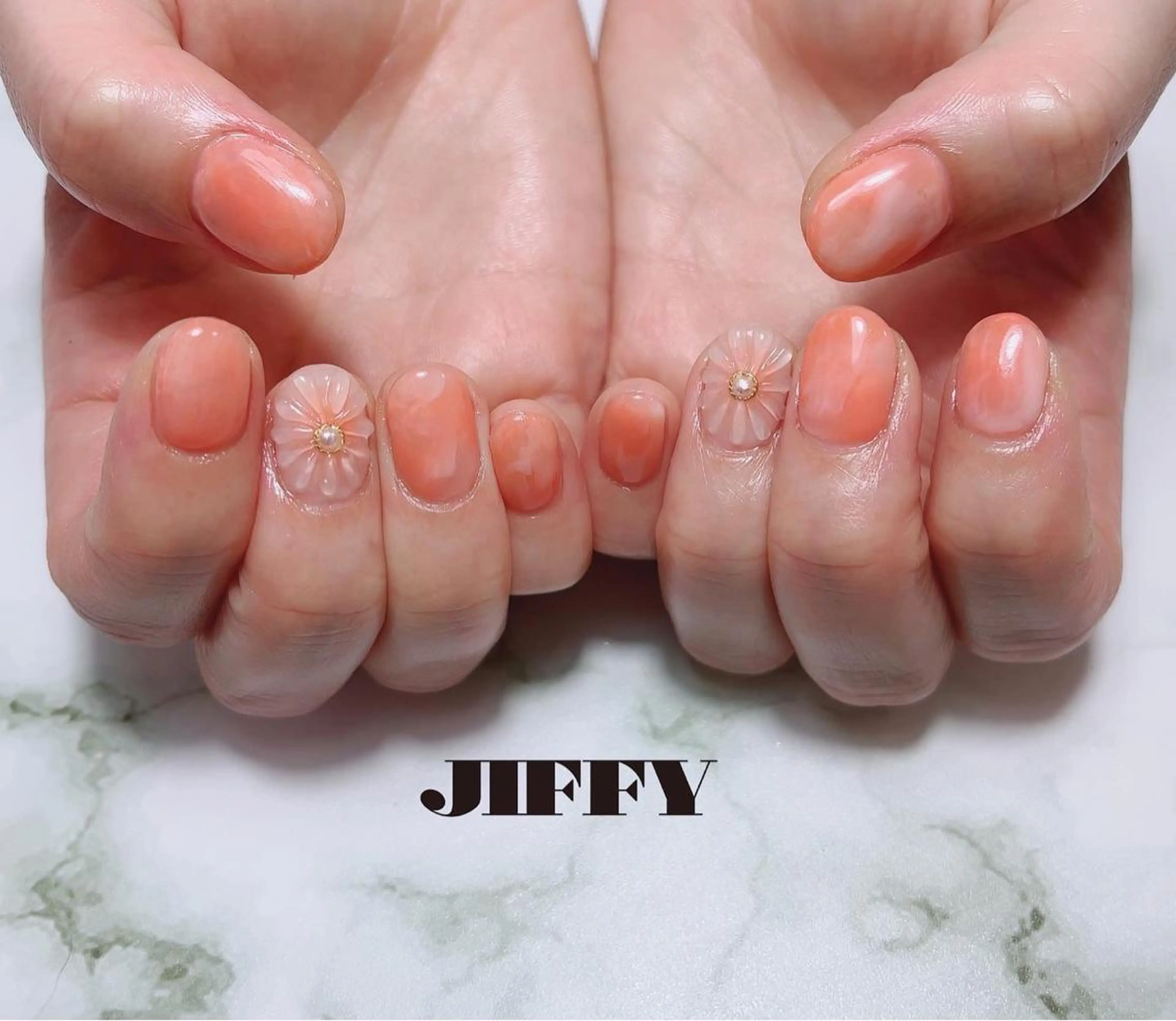 ネイル ニュアンスネイル JIFFY nailstudioのネイルデザイン