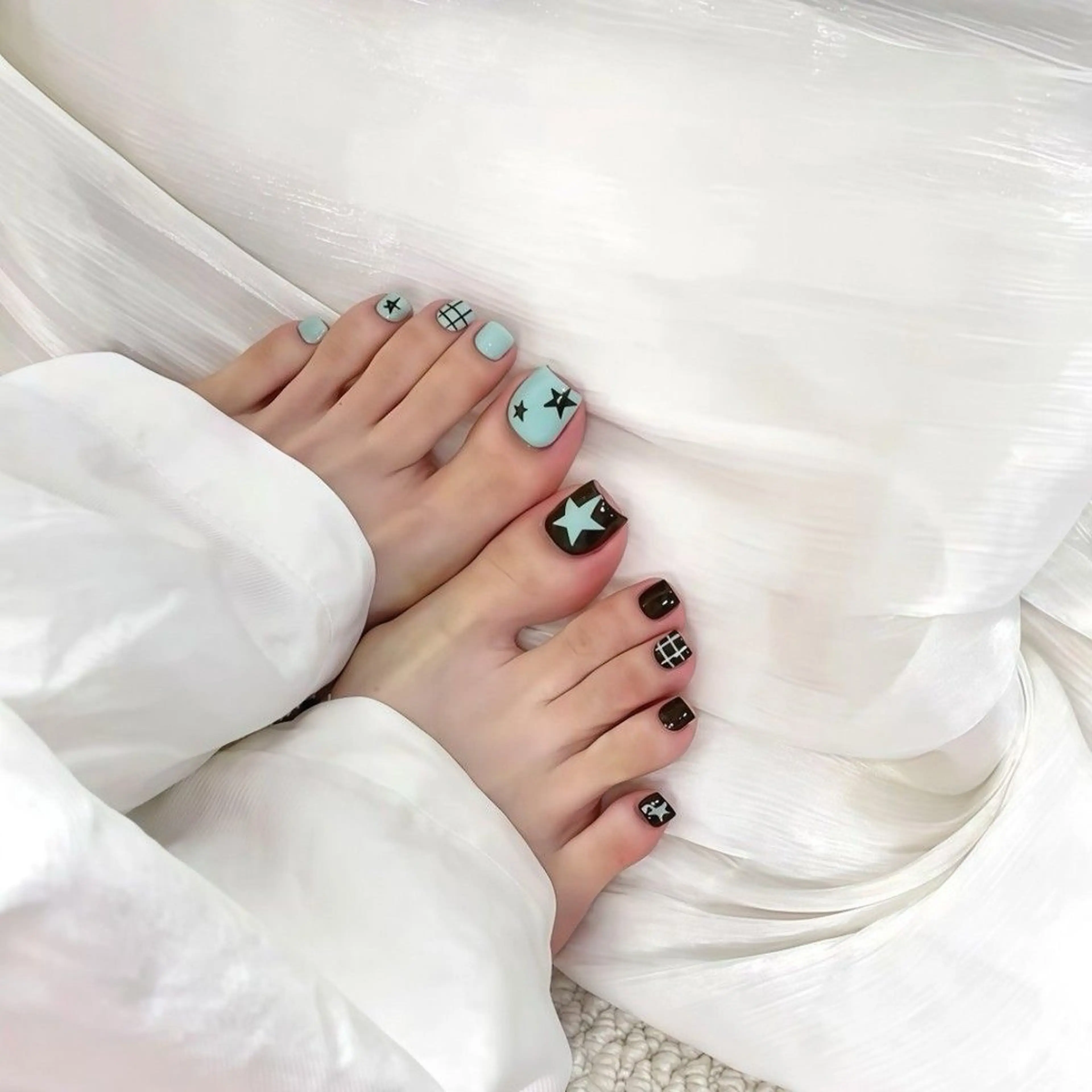 ネイル 韓国ネイル 持ち込み ニュアンスネイル ネイルチップ 冬ネイル RINN ANA.CHUOのネイルデザイン