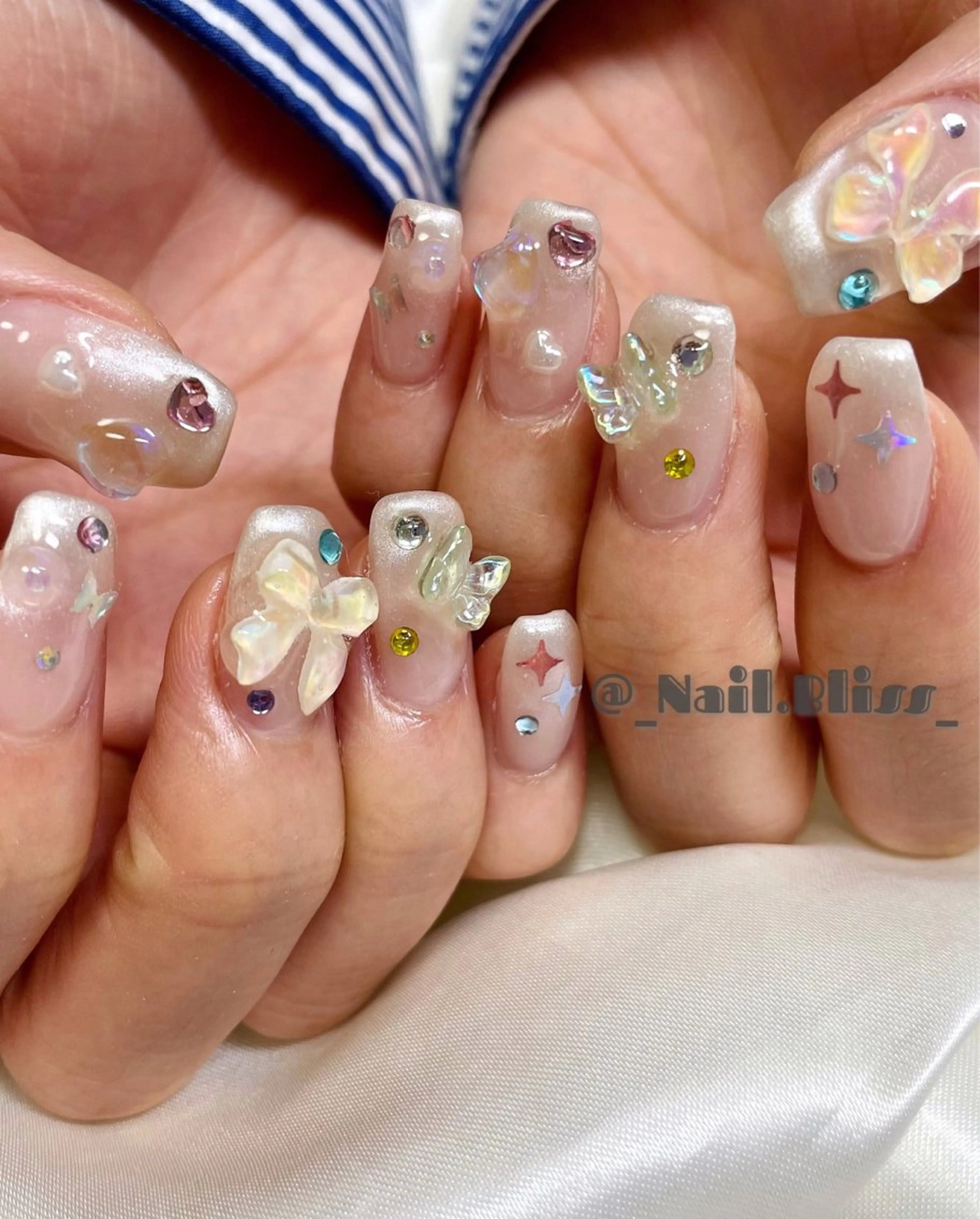 ネイル グラデーション 持ち込み ハンドネイル NAIL BLISSのネイルデザイン