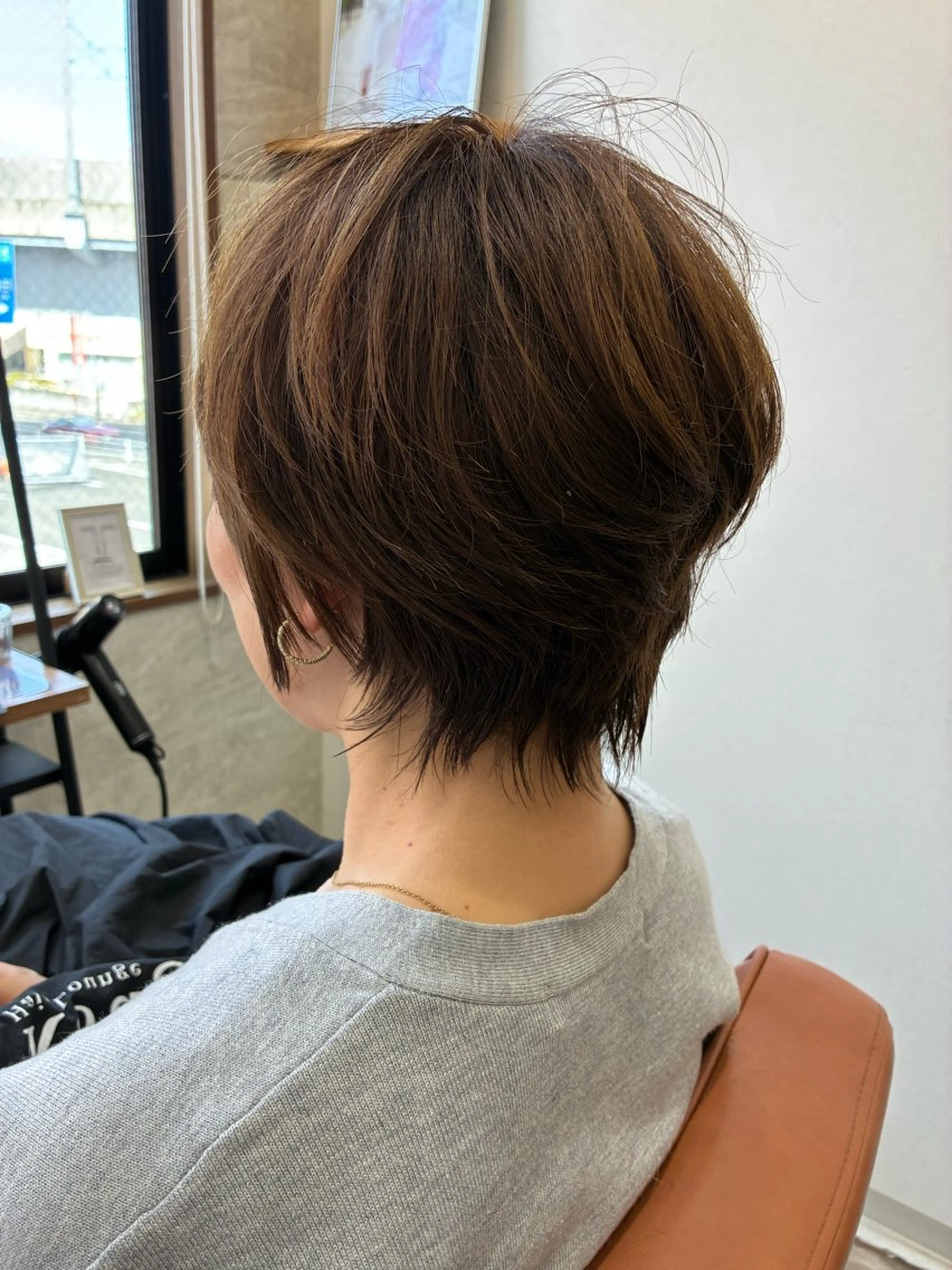 ショート 須賀 知穂のヘアスタイル