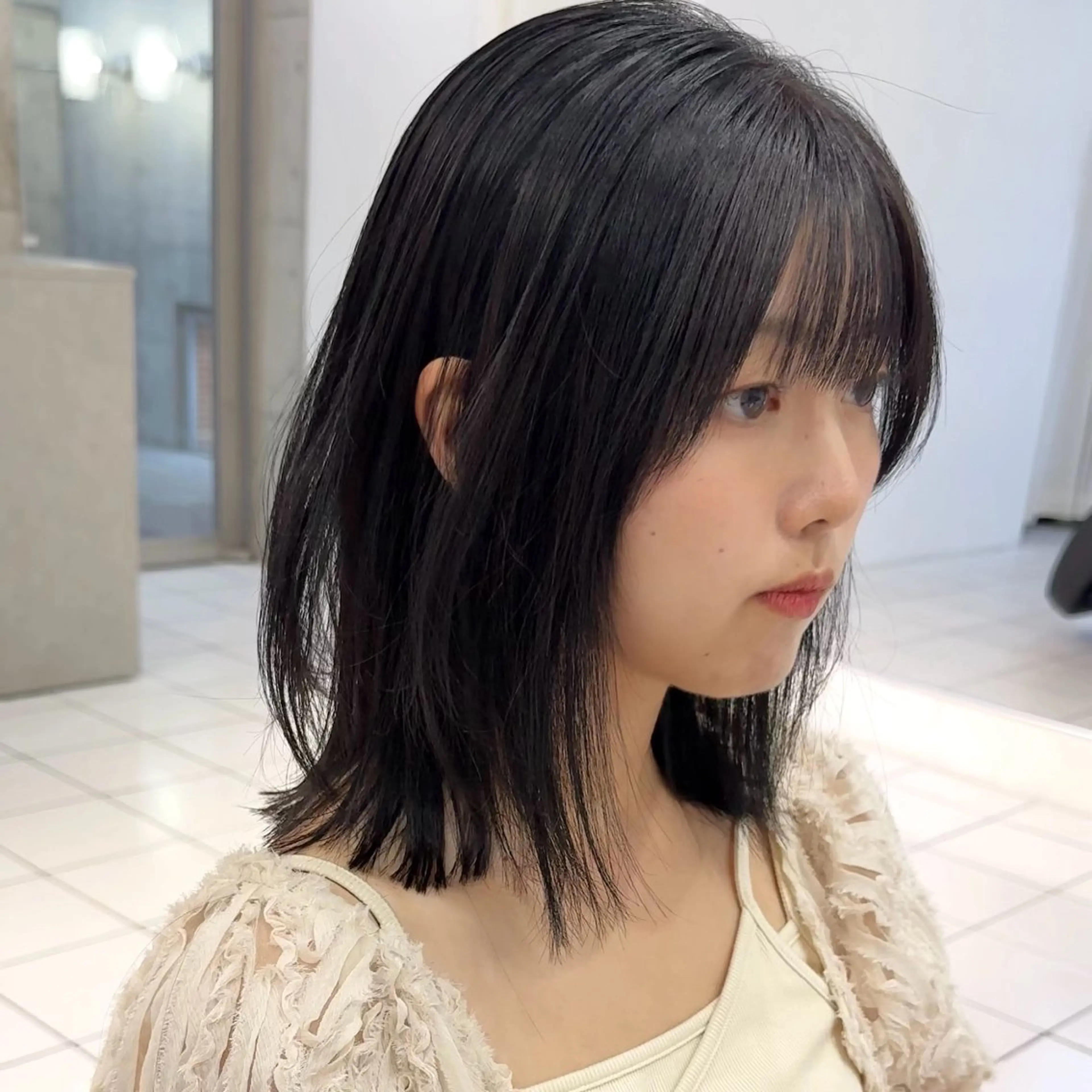 ミディアム カラー ボブレイヤー ボブ 髪質改善 レイヤーカット 似合わせカット 畔上 尚也のヘアスタイル