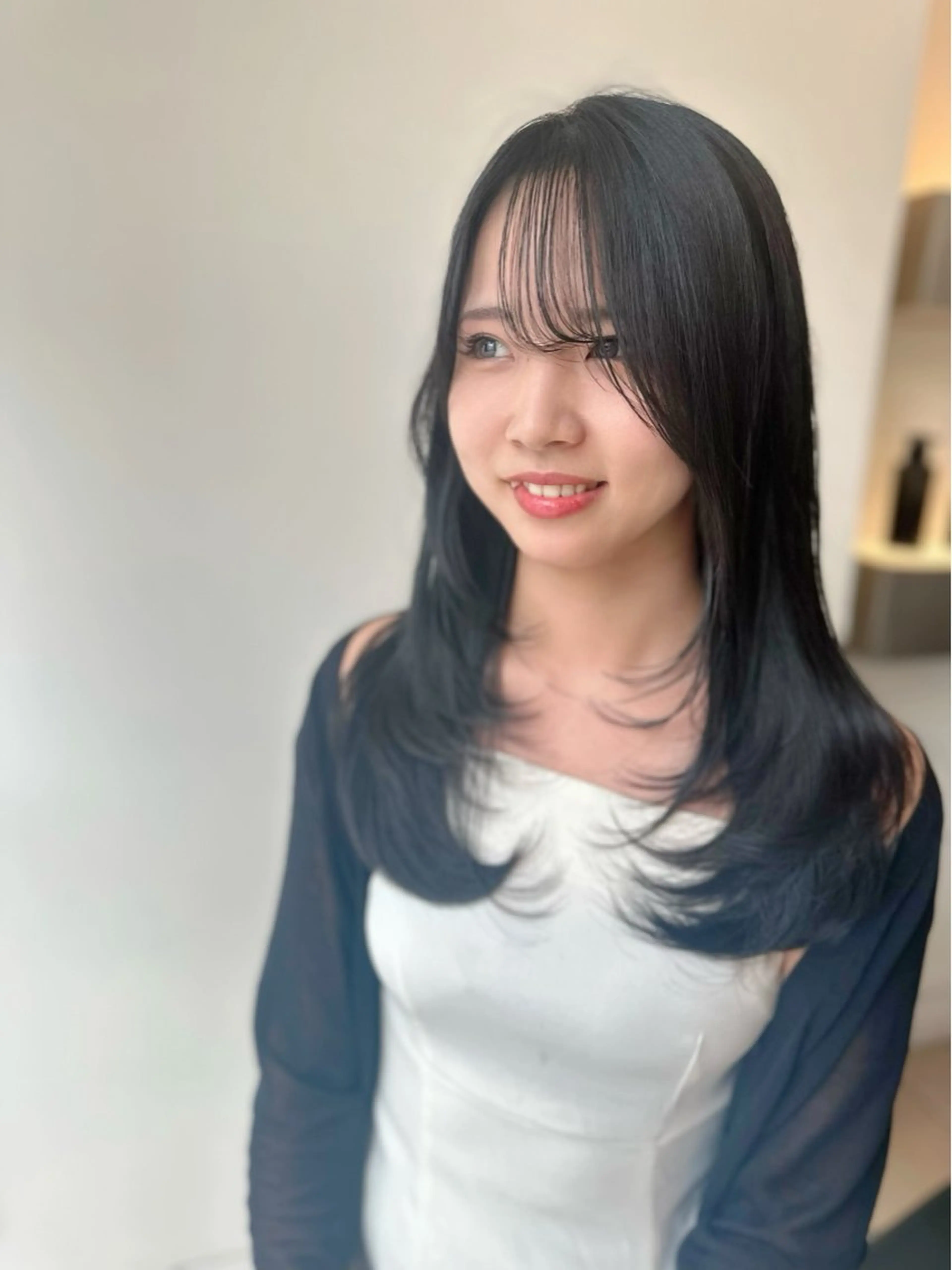 セミロング カット パーマ トリートメント 隅野 恭生のヘアスタイル