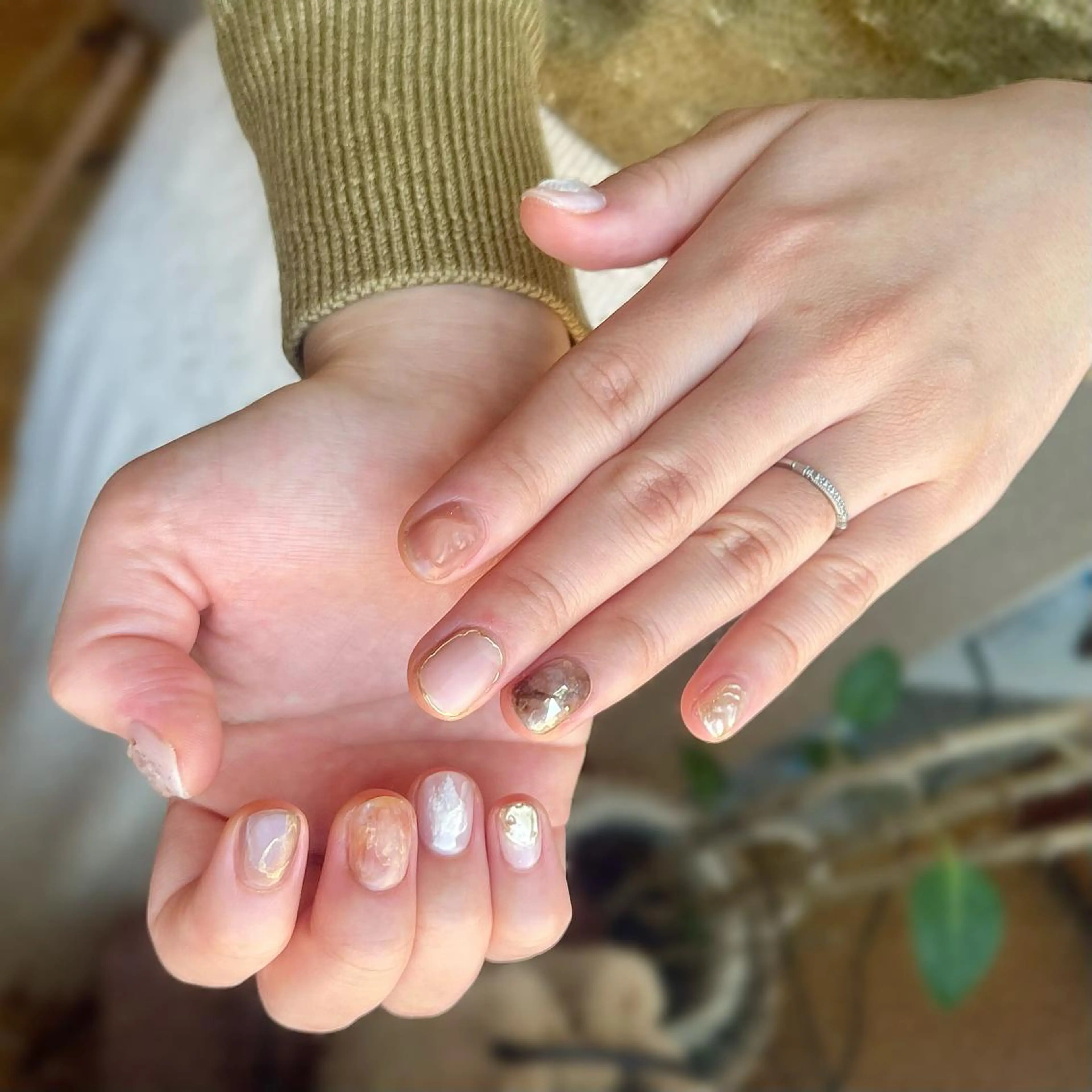 ネイル ニュアンスネイル コンディショニング サロンRootsのネイルデザイン