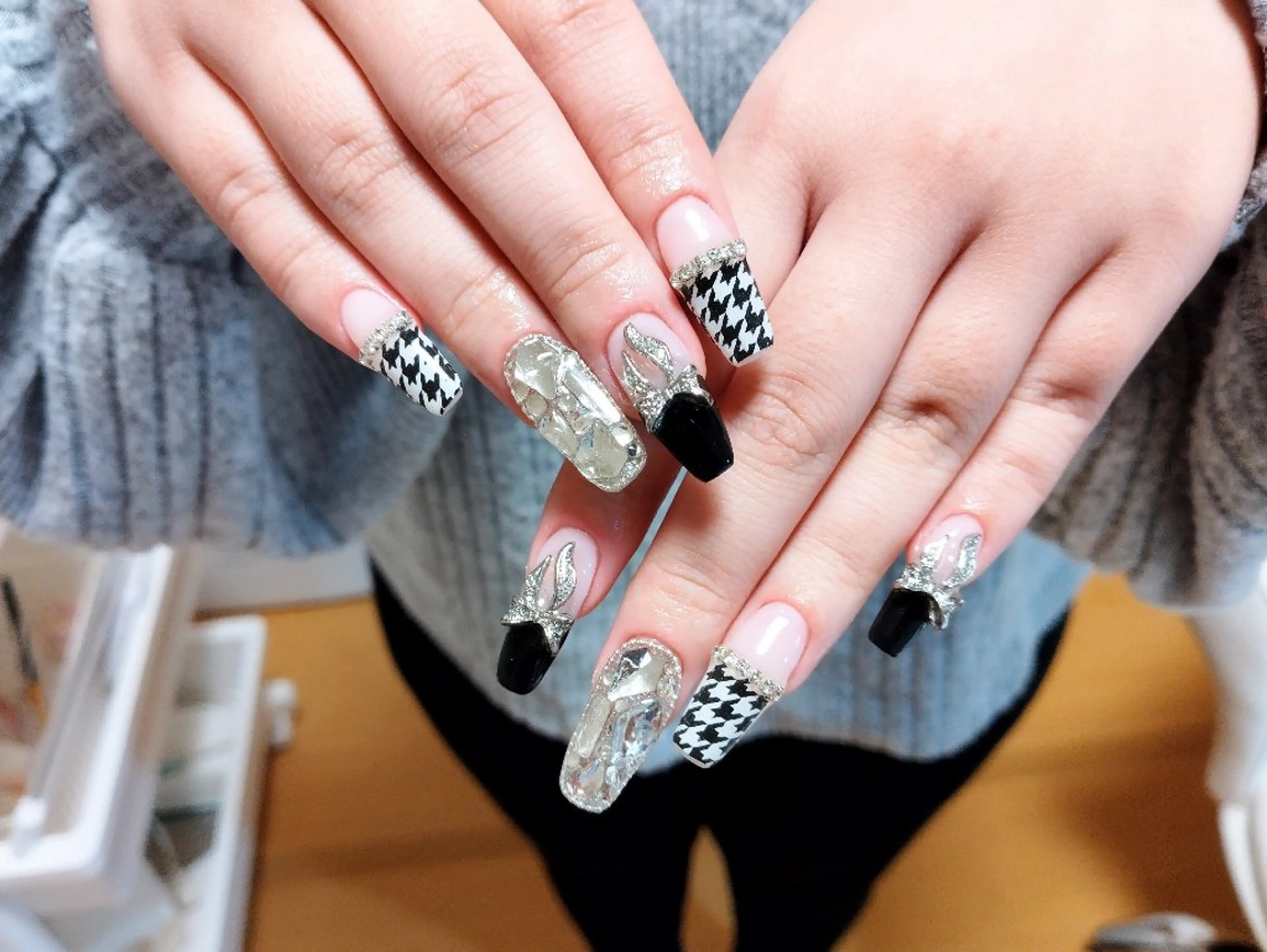 ネイル ハンドネイル ハンドケア ＤI'A ネイルサロンのネイルデザイン