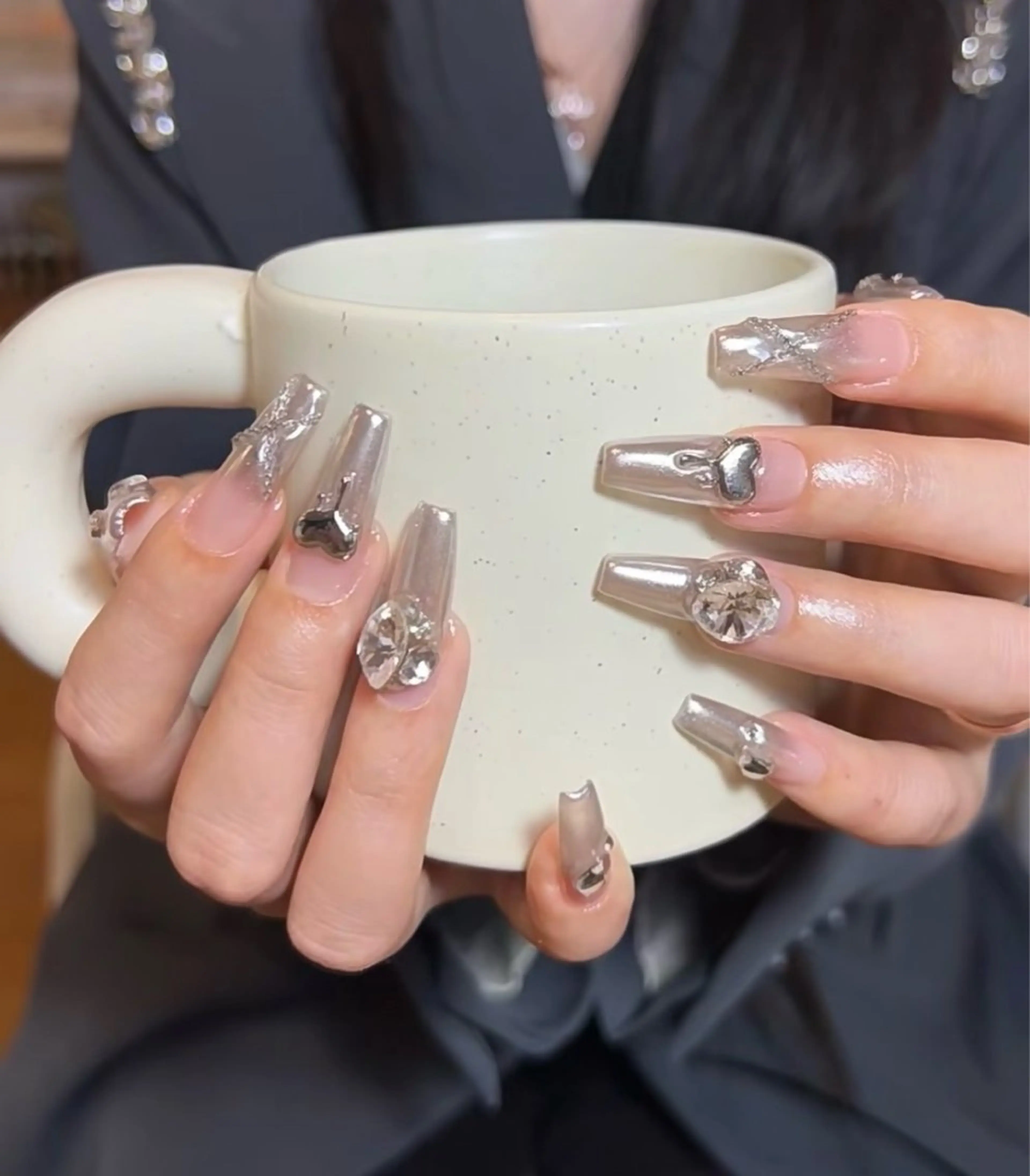 ネイル ハンドネイル 櫻井 ナナのネイルデザイン