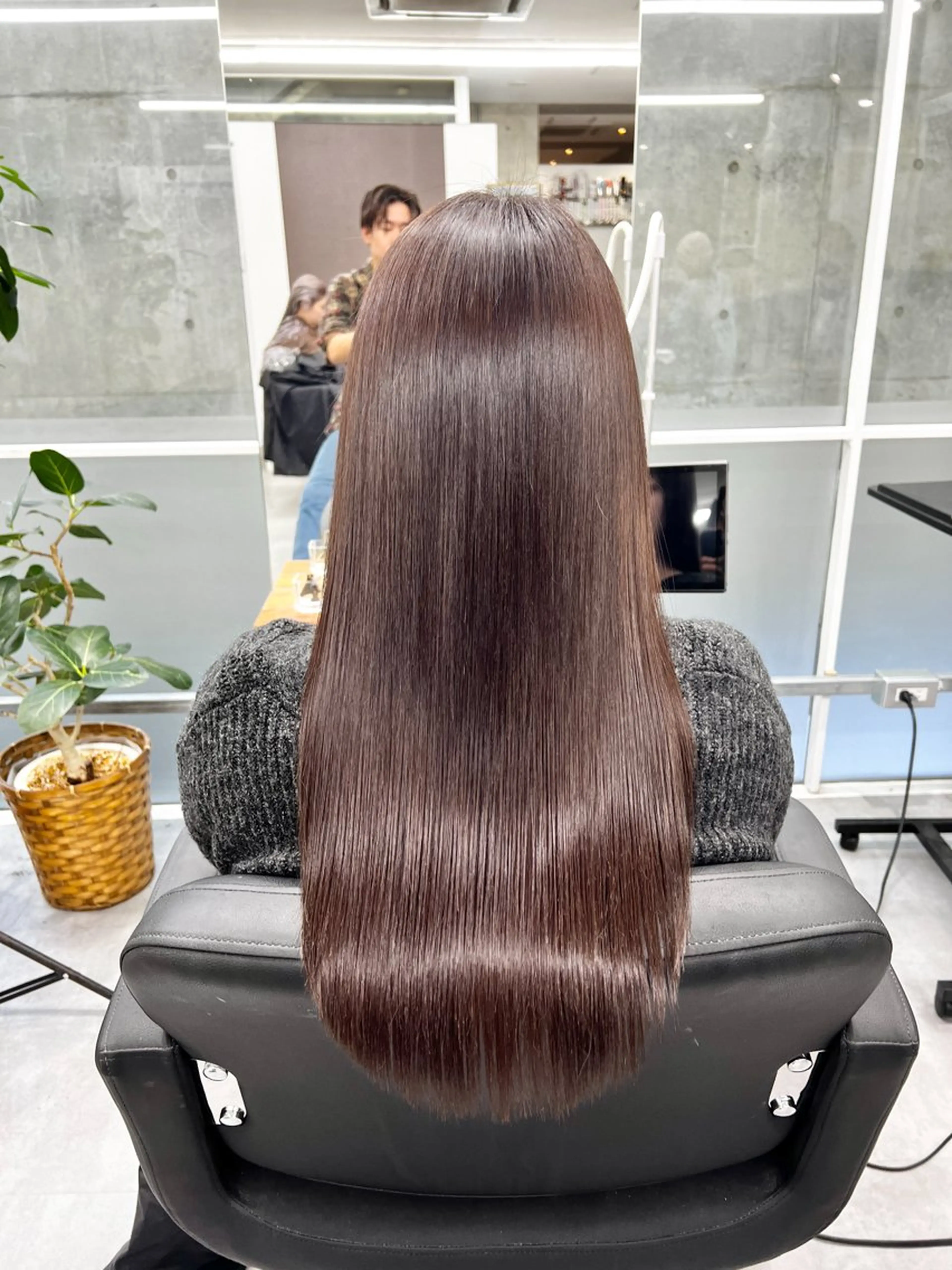 ロング カラー 髪質改善 縮毛矯正 酸性ストレート カット ヘアカラー 縮毛矯正 トリートメント welring hair salonのヘアスタイル