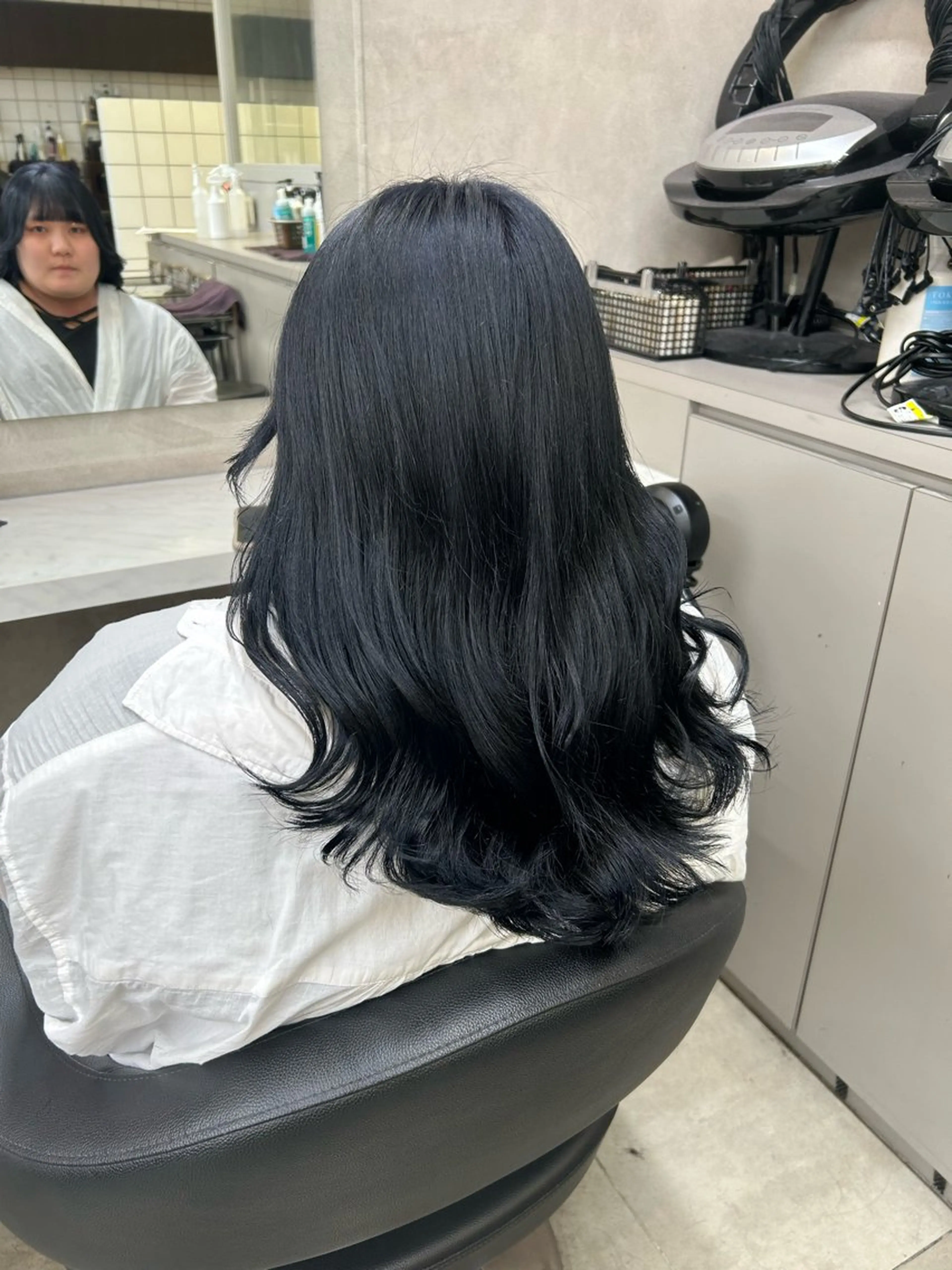 セミロング カラー パーマ ヘアアレンジ メンズ キッズ 🦋韓国レイヤー｜ 透明感グレージュ🦋のヘアスタイル