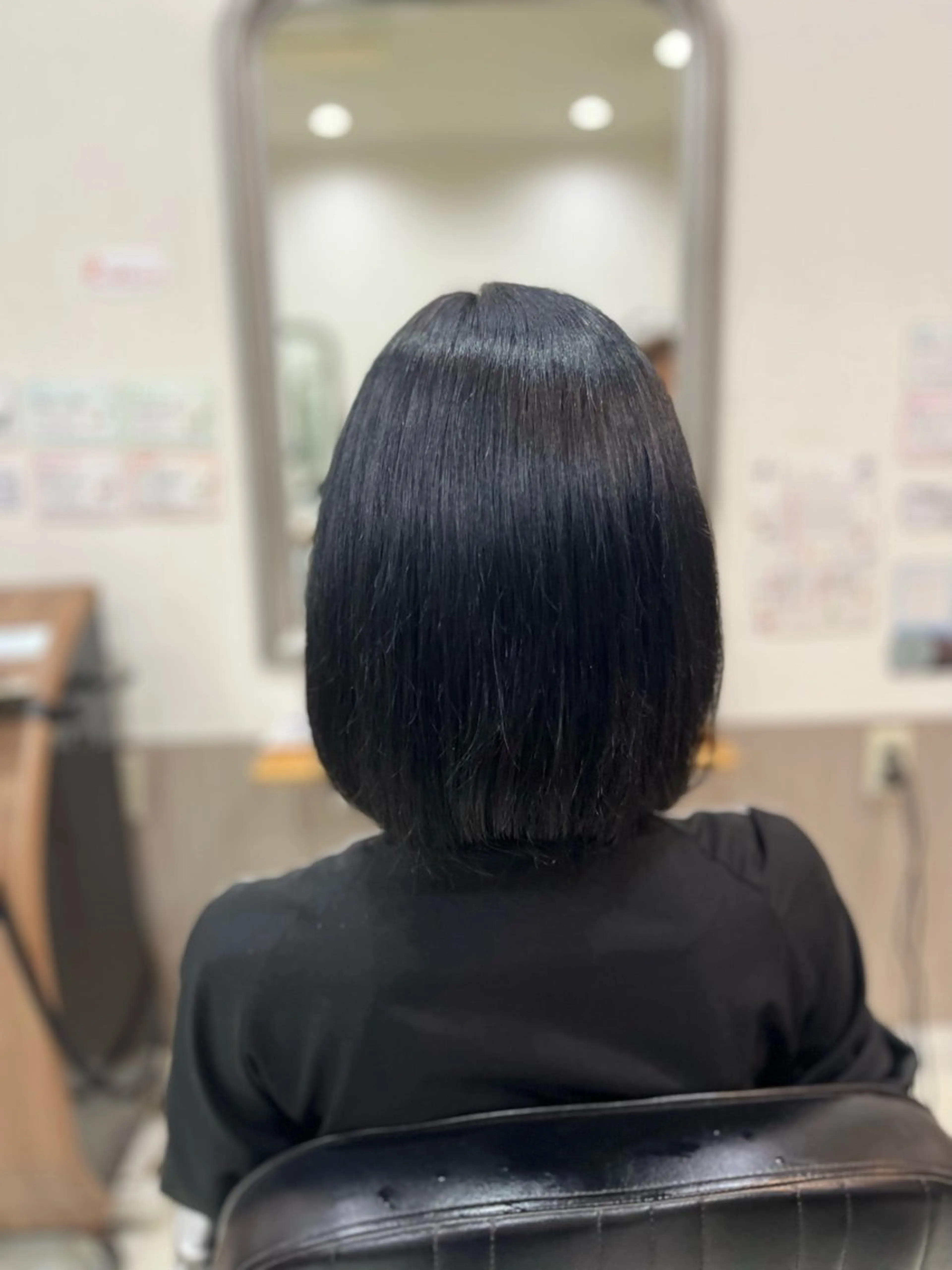 カラー 艶髪🥣透明感カラー 🫧前田奈津実のヘアスタイル