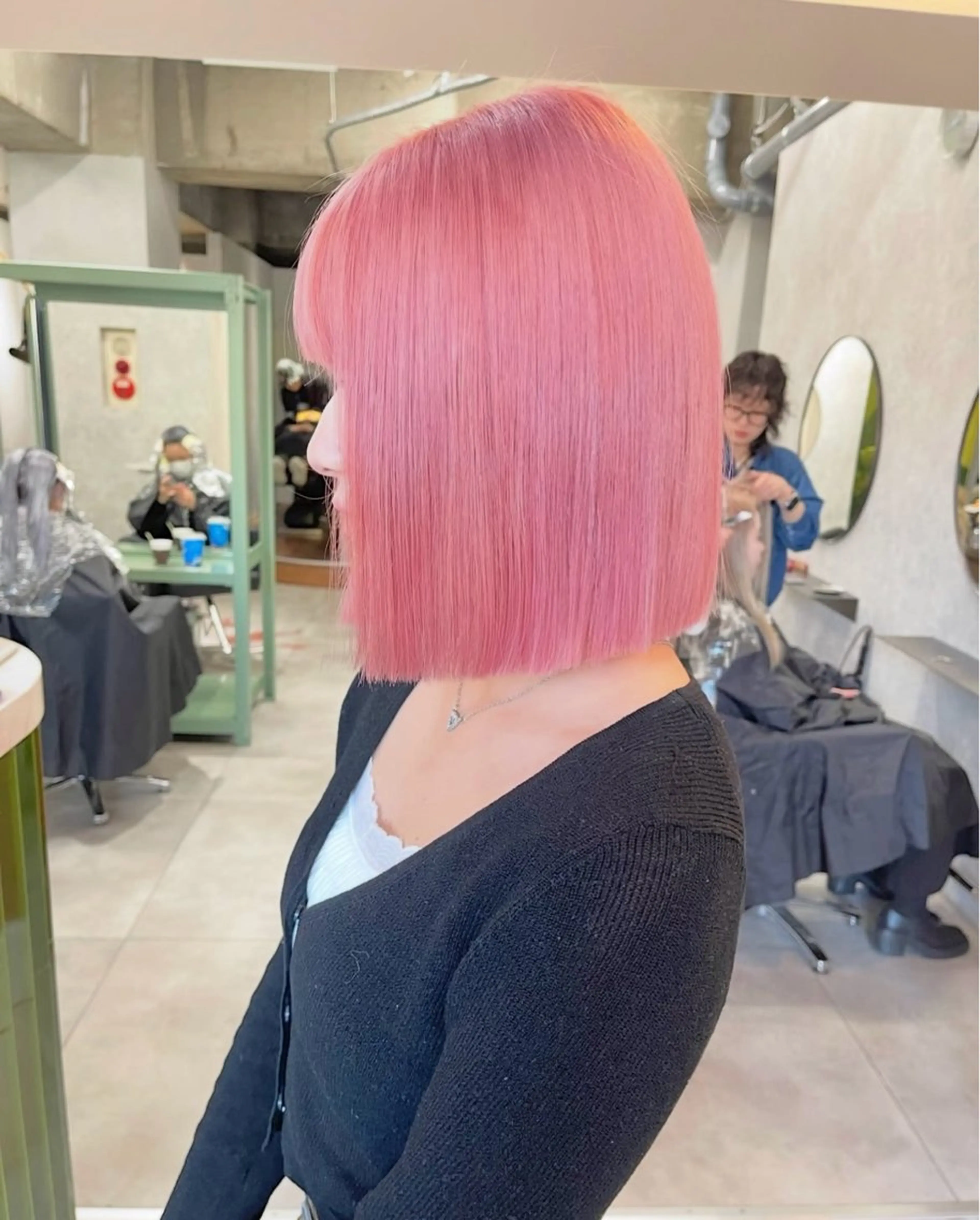 ミディアム 暖色ハイトーン特化 🥇Mioのヘアスタイル