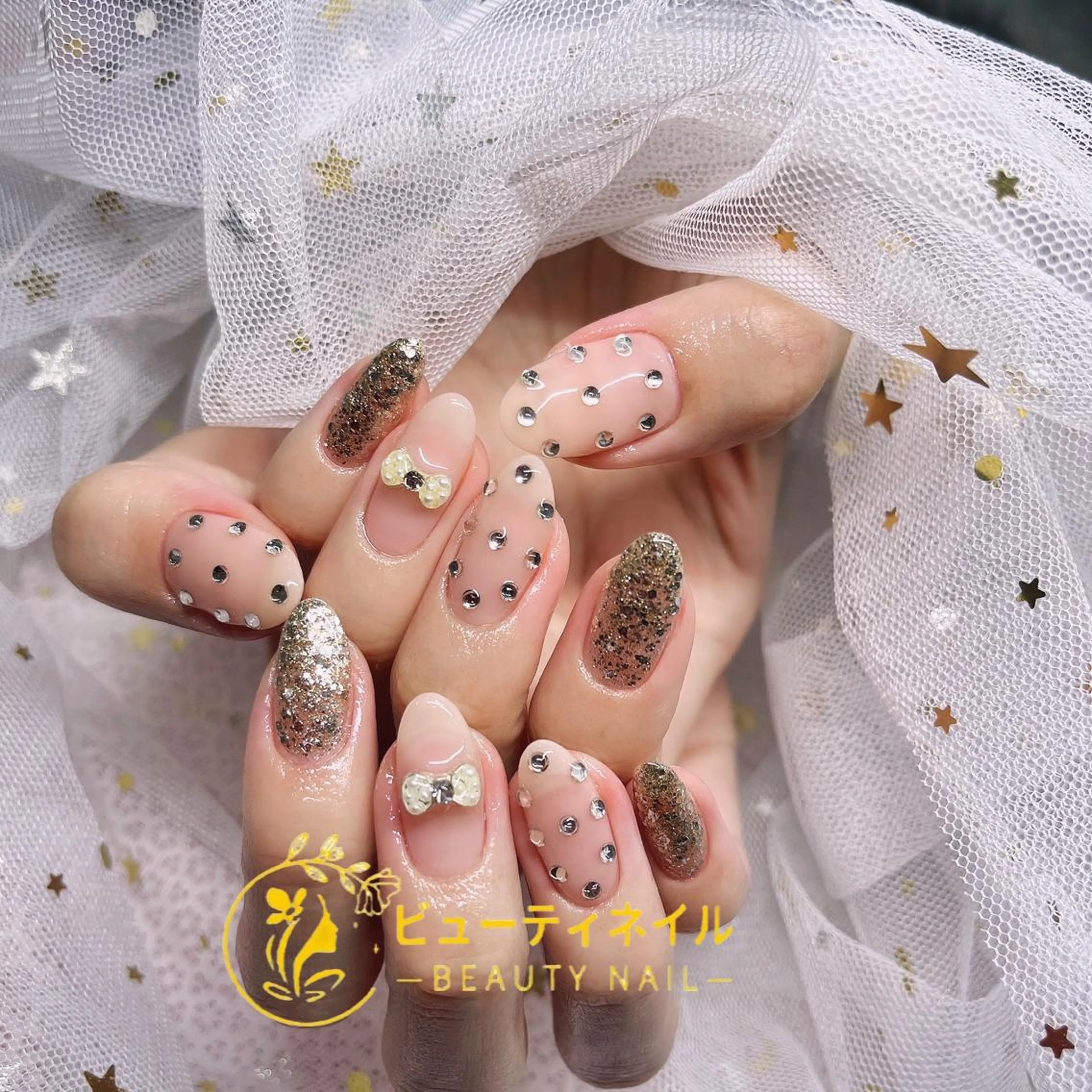 ネイル 長さ出し ジェルネイル Moonstone Salonのネイルデザイン