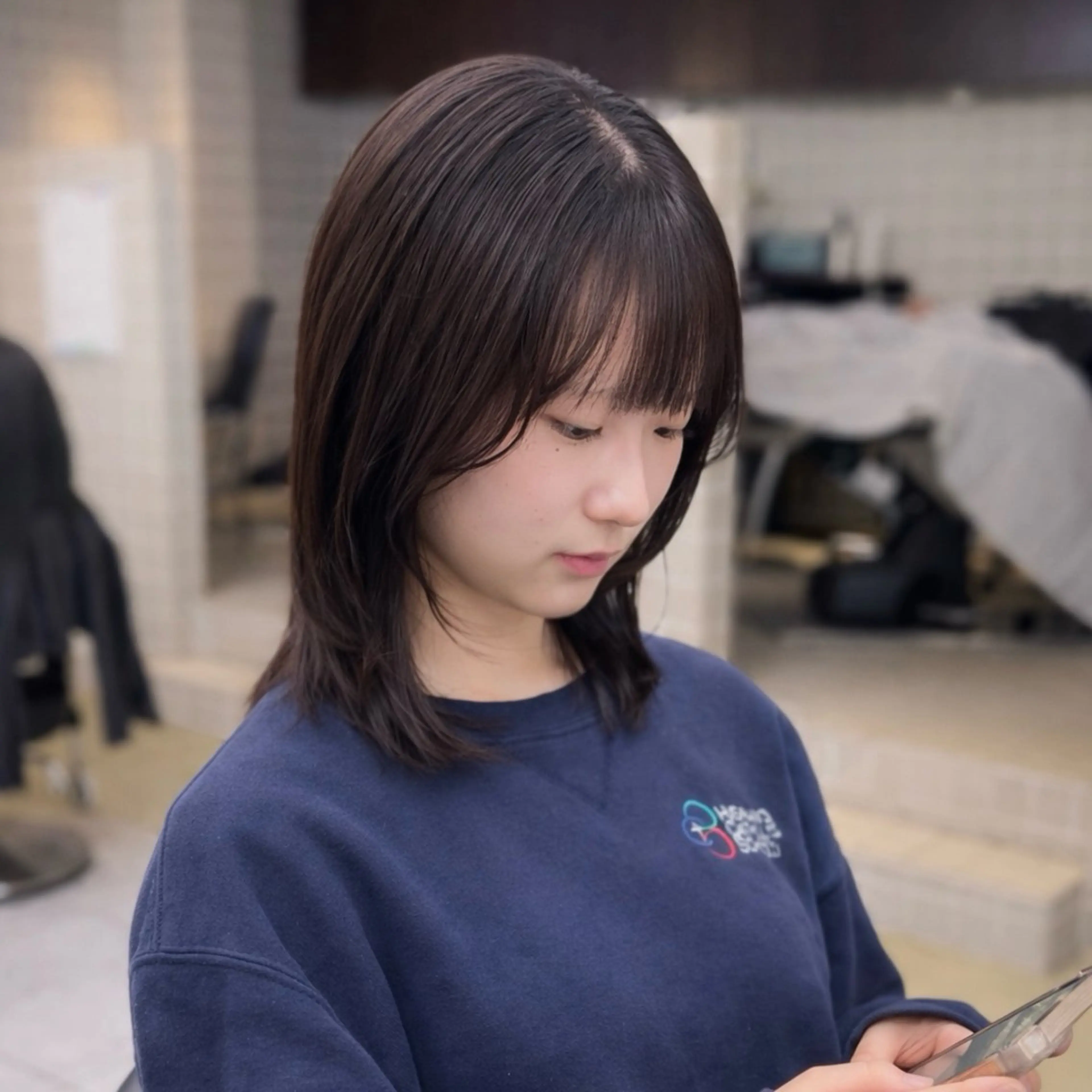 ミディアム カラー パーマ ヘアアレンジ メンズ キッズ カット トリートメント 🦋韓国レイヤー｜ 透明感グレージュ🦋のヘアスタイル