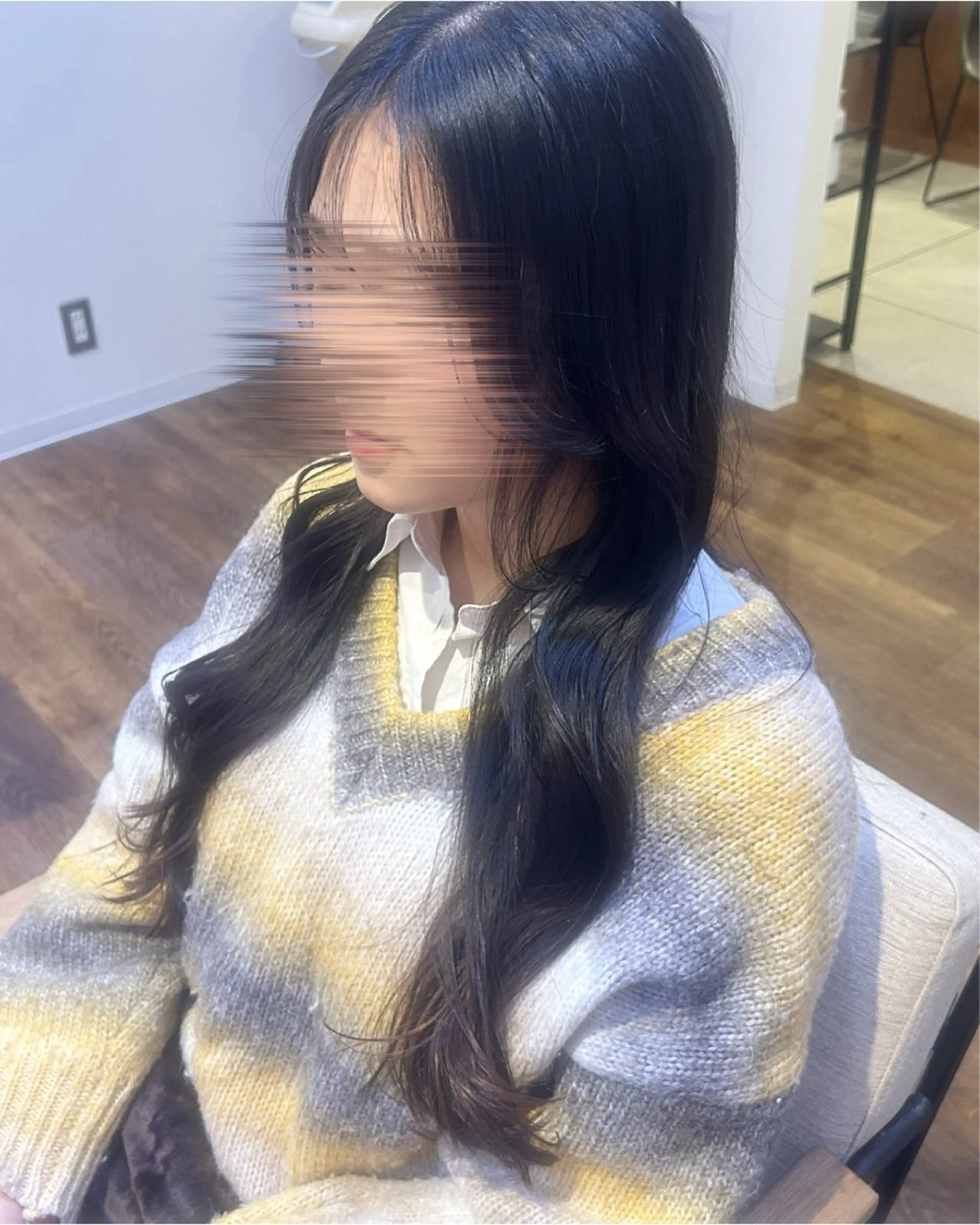 ロング カット 尾崎 恭子のヘアスタイル