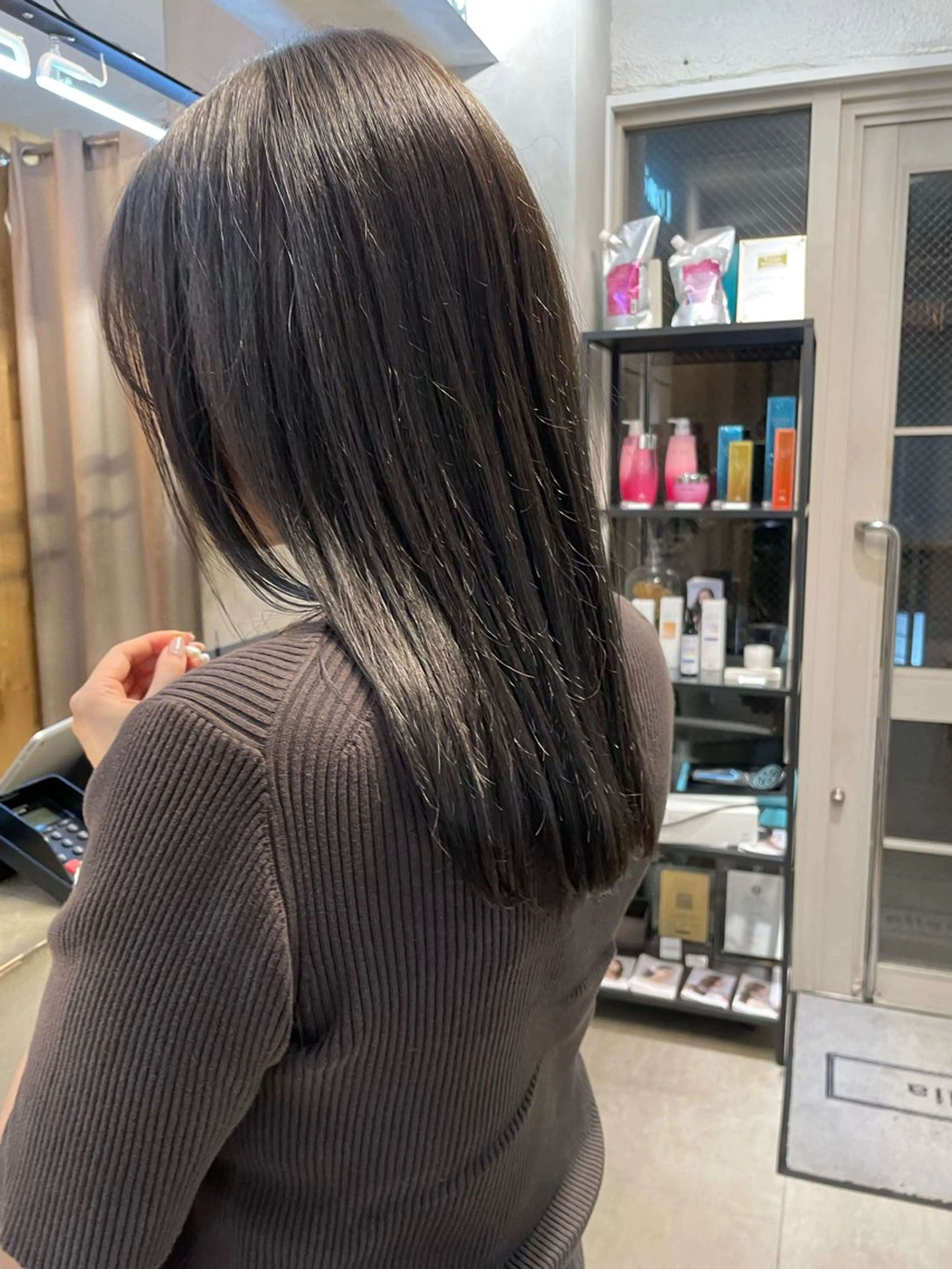 セミロング カラー ブリーチ 透明感カラー 縮毛矯正 赤み消し×透明感 /🌙suwa🌙のヘアスタイル