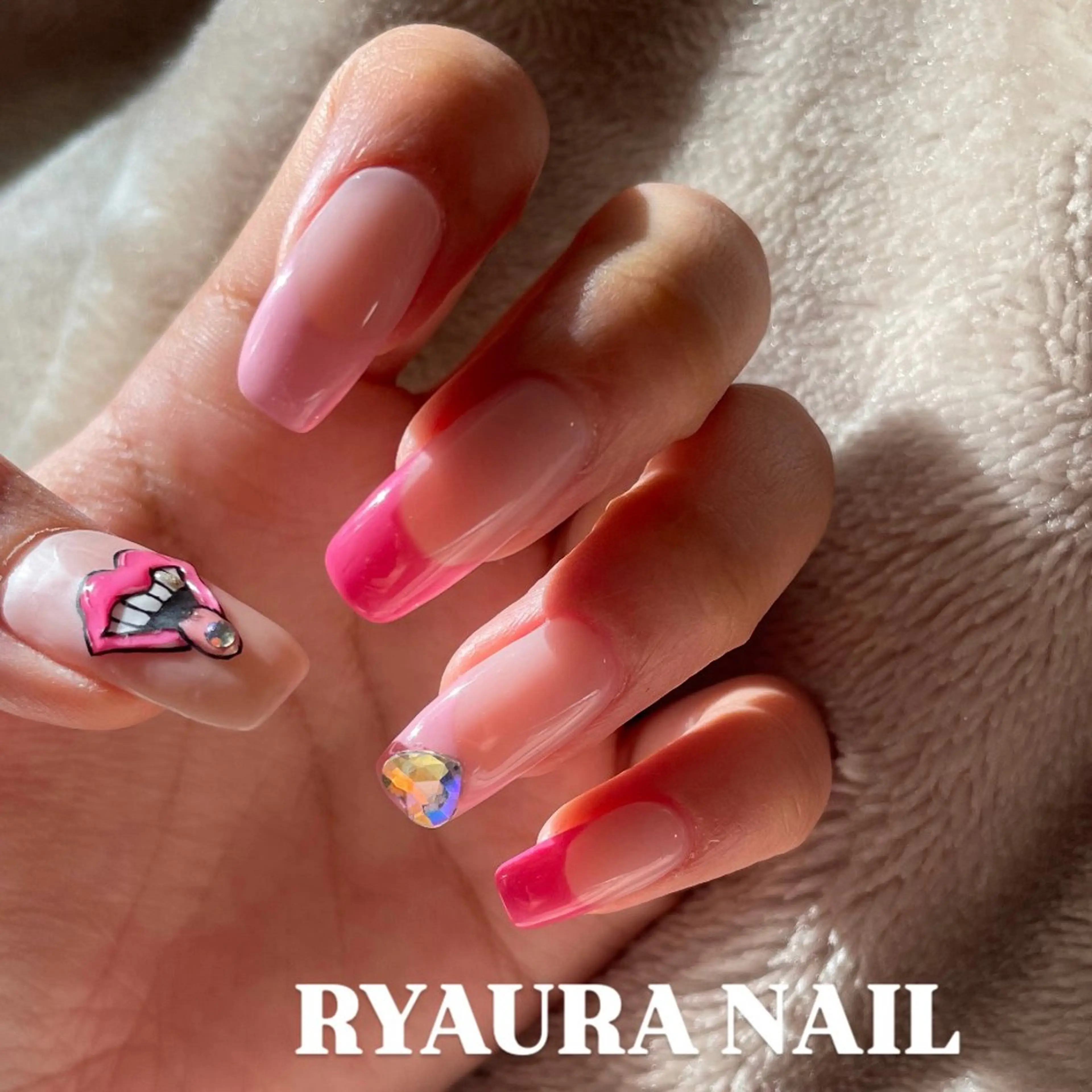 ネイル アートネイル ハンドネイル RYAURA NAILのネイルデザイン