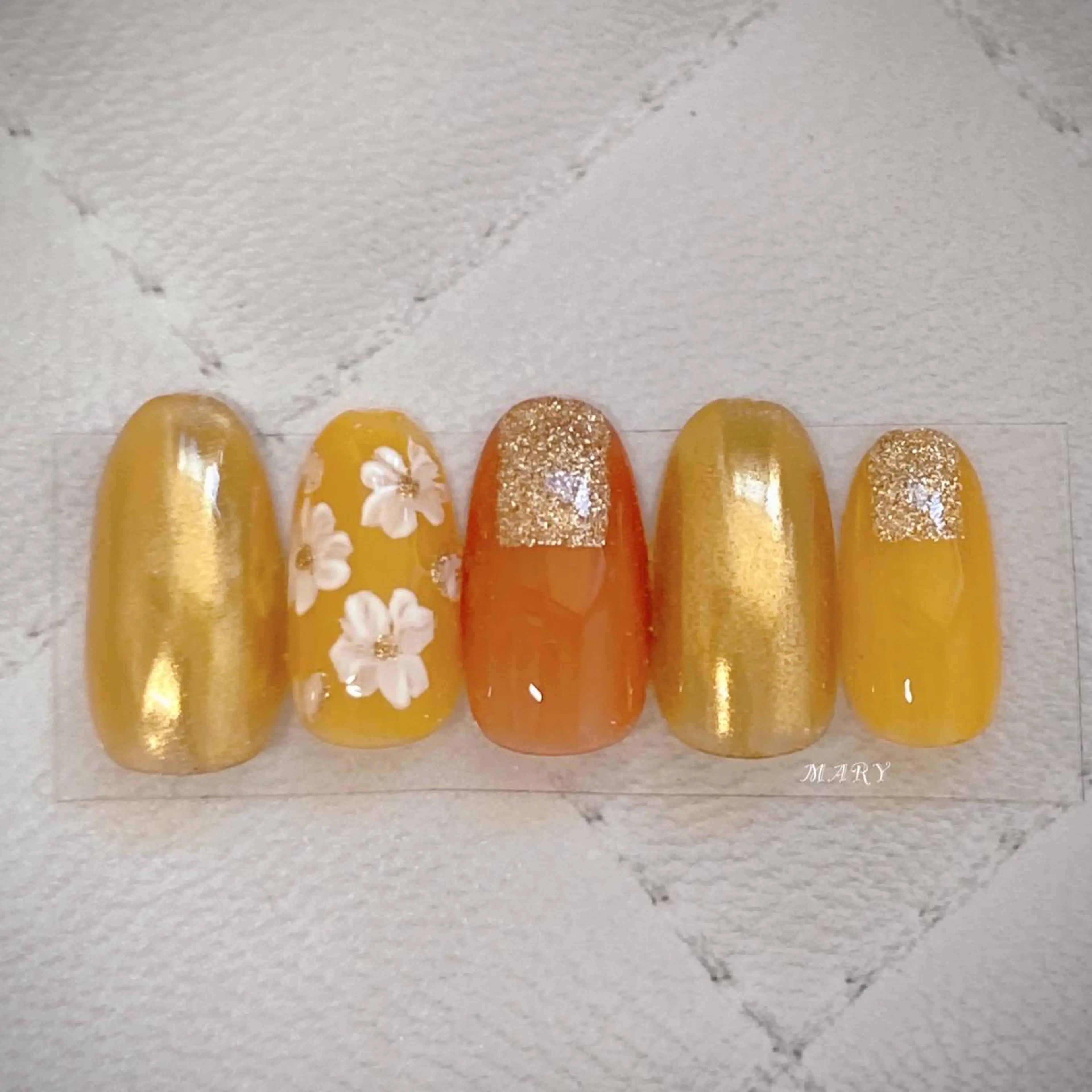 ネイル フラワーネイル ミラーネイル ワンカラーネイル ハンドネイル Mary nail .narumiのネイルデザイン