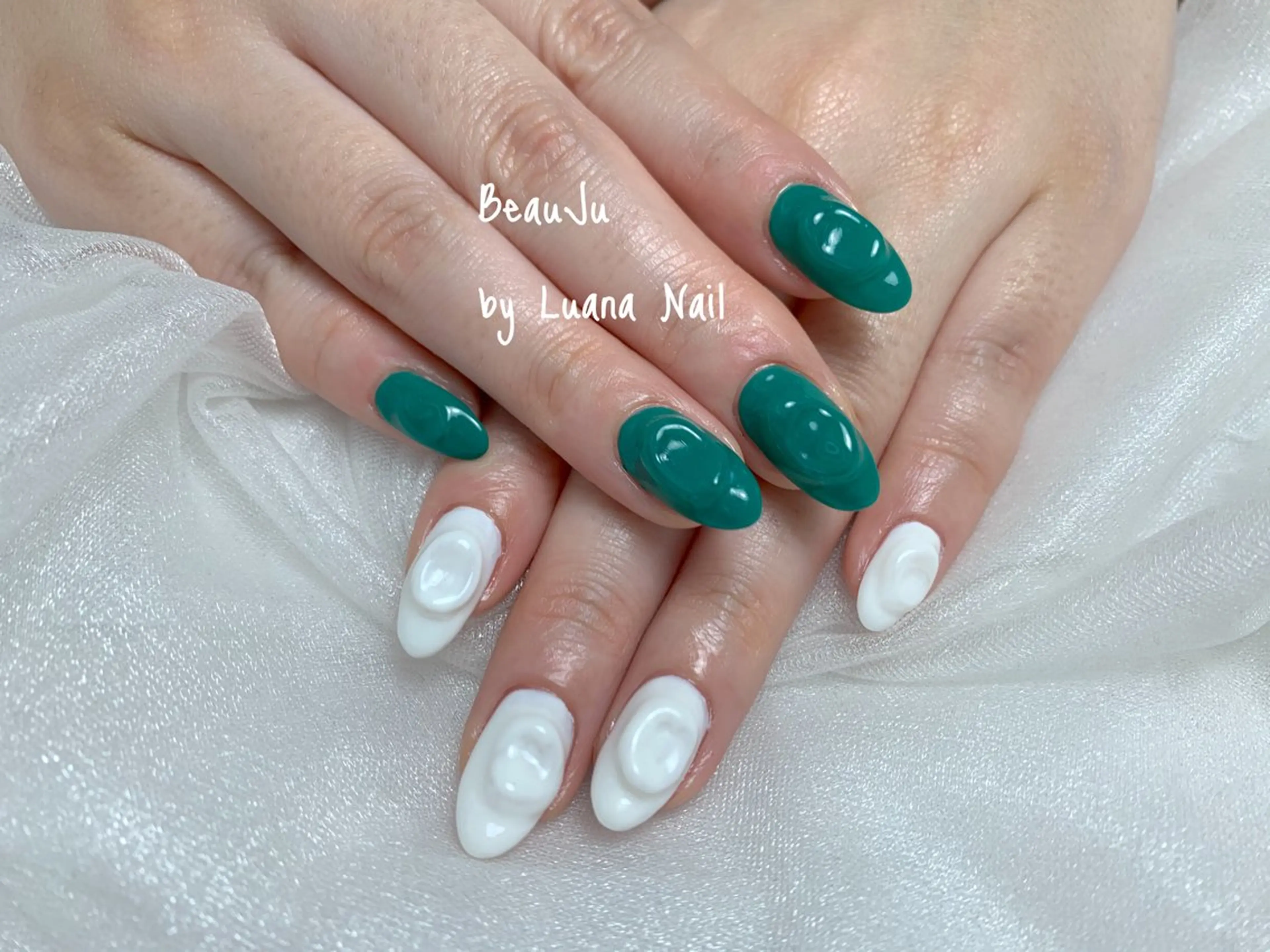ネイル ハンドネイル BeauJu by Luana Nailのネイルデザイン
