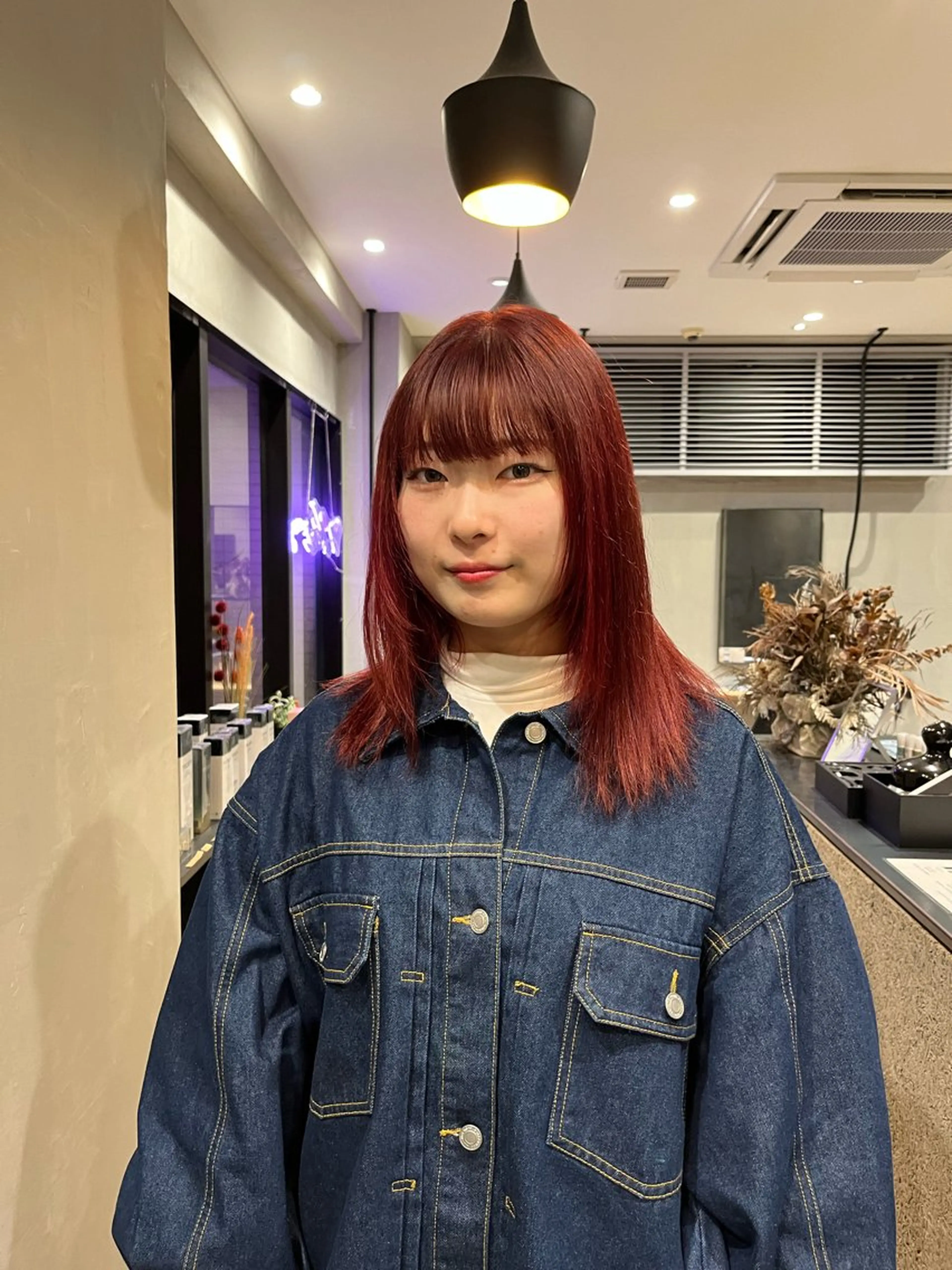 カラー ブリーチ ダブルカラー ブリーチなしカラー カット ヘアカラー トリートメント こまつばらみお/レイ ヤー/ダブルカラーのヘアスタイル