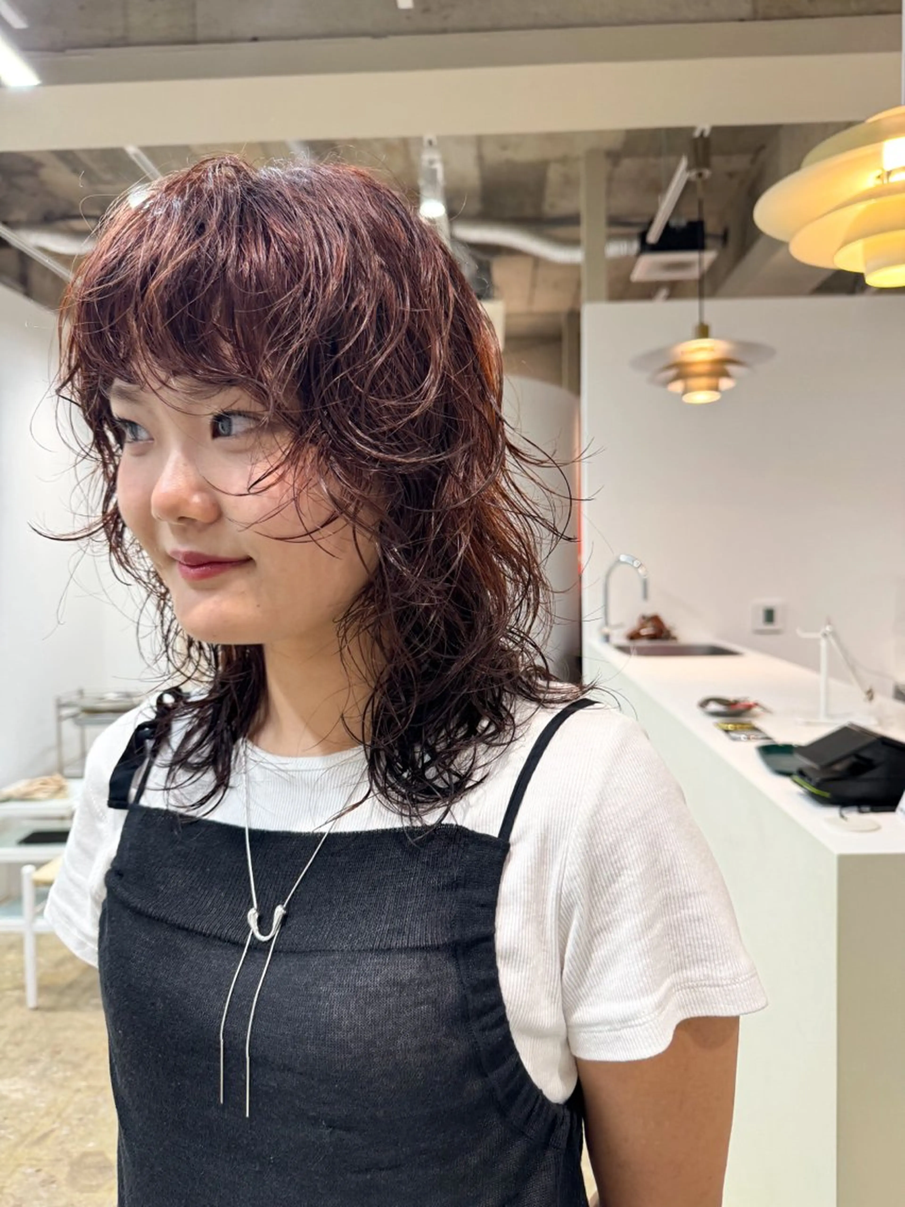 ミディアム パーマ 可愛いパーマスタイル といえばISSEYのヘアスタイル