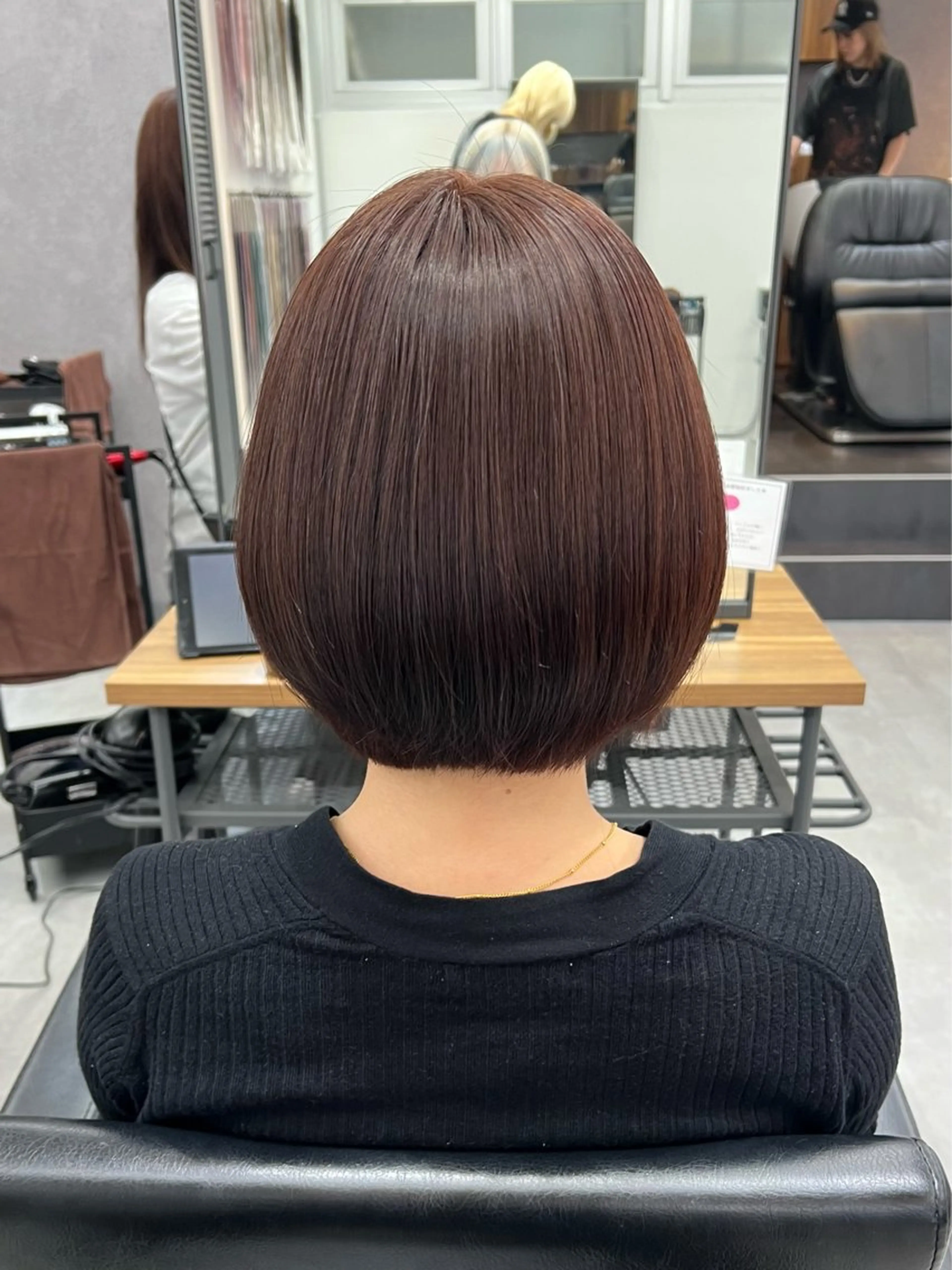 ショート カラー ブラウンカラー 透明感カラー ピンクカラー ピンクブラウン ショート/ウルフ カットモデル募集のヘアスタイル