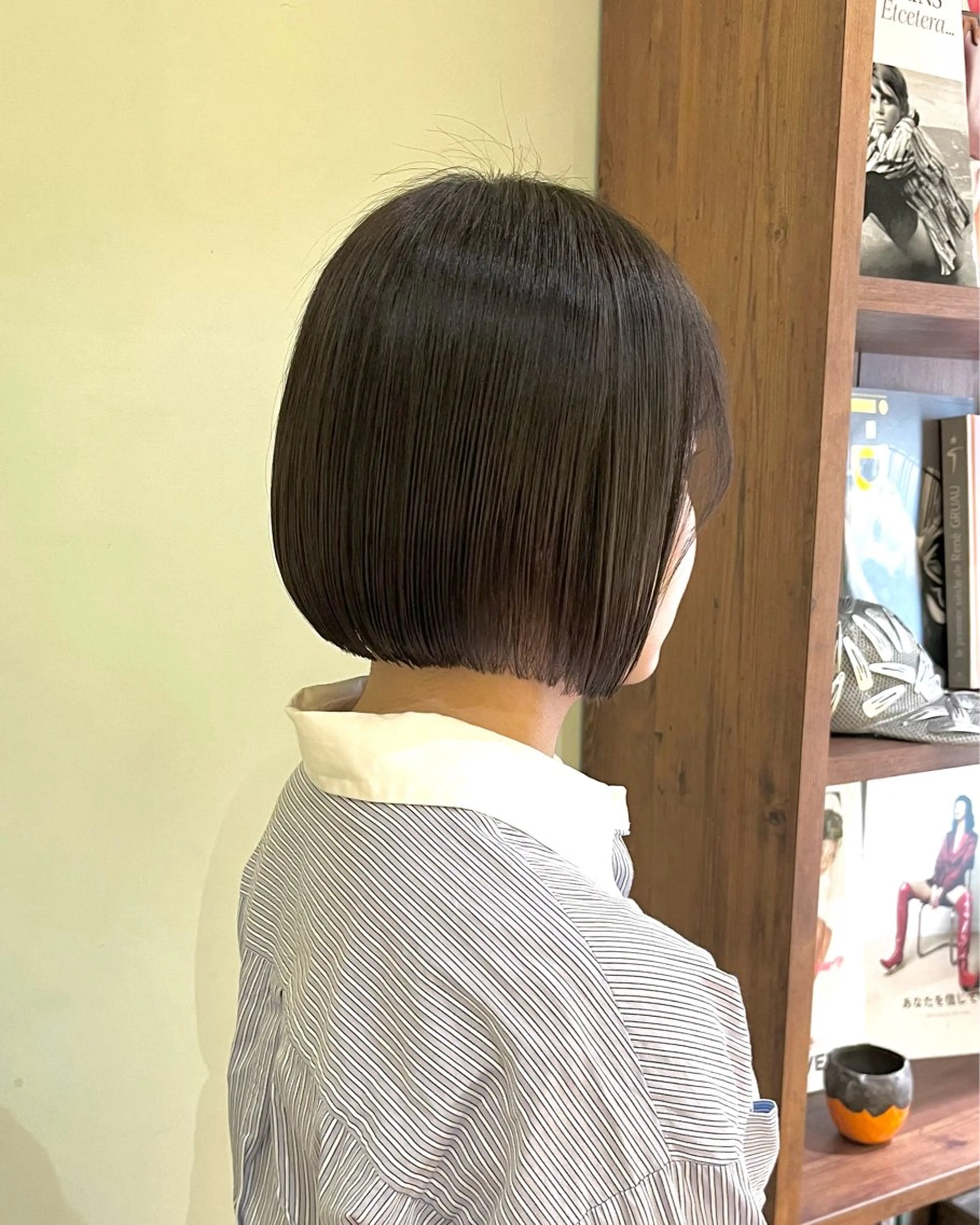 ショート ボブ ショートカット / 銀座/ 青山莉奈のヘアスタイル