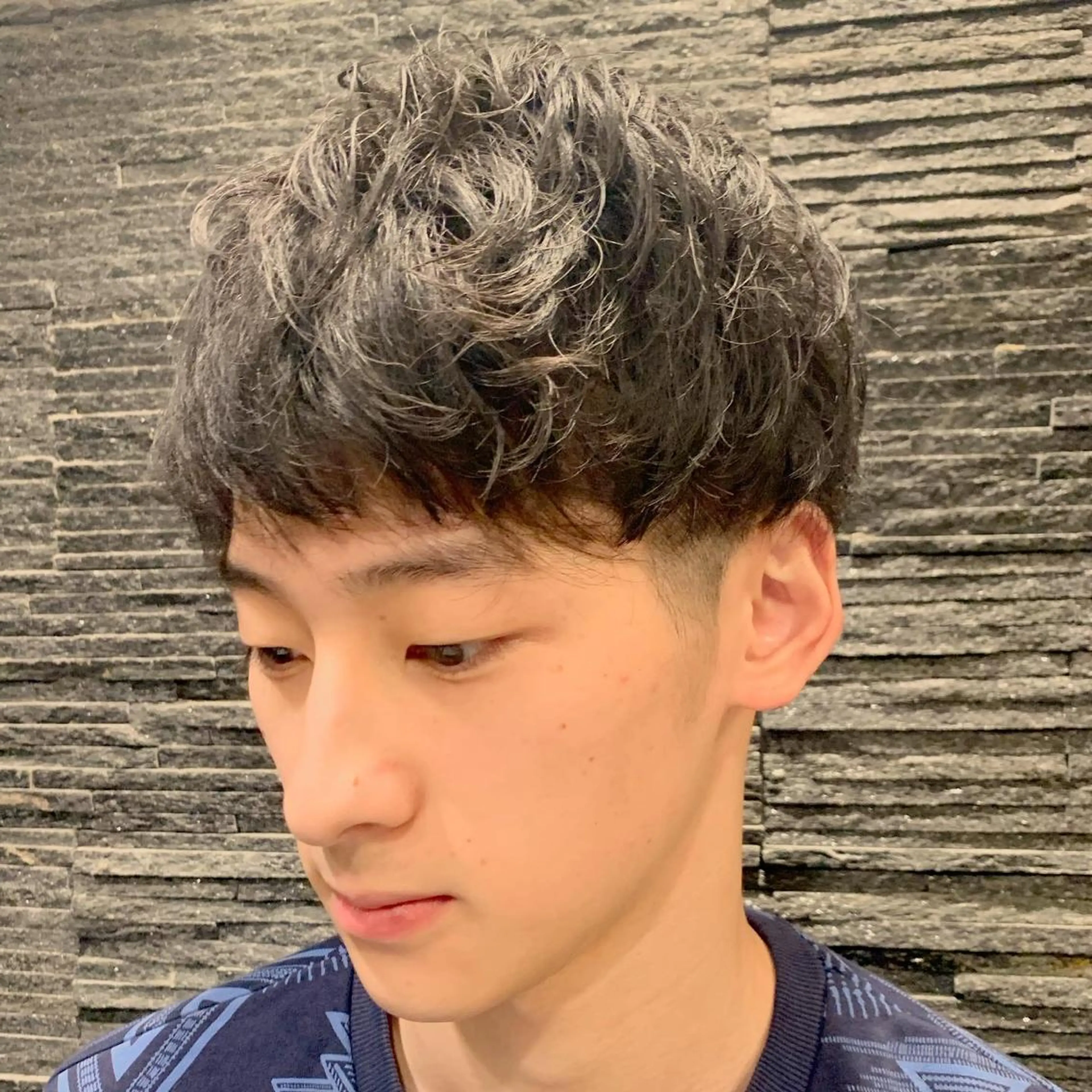 ショート パーマ メンズ 杉本 和大のヘアスタイル