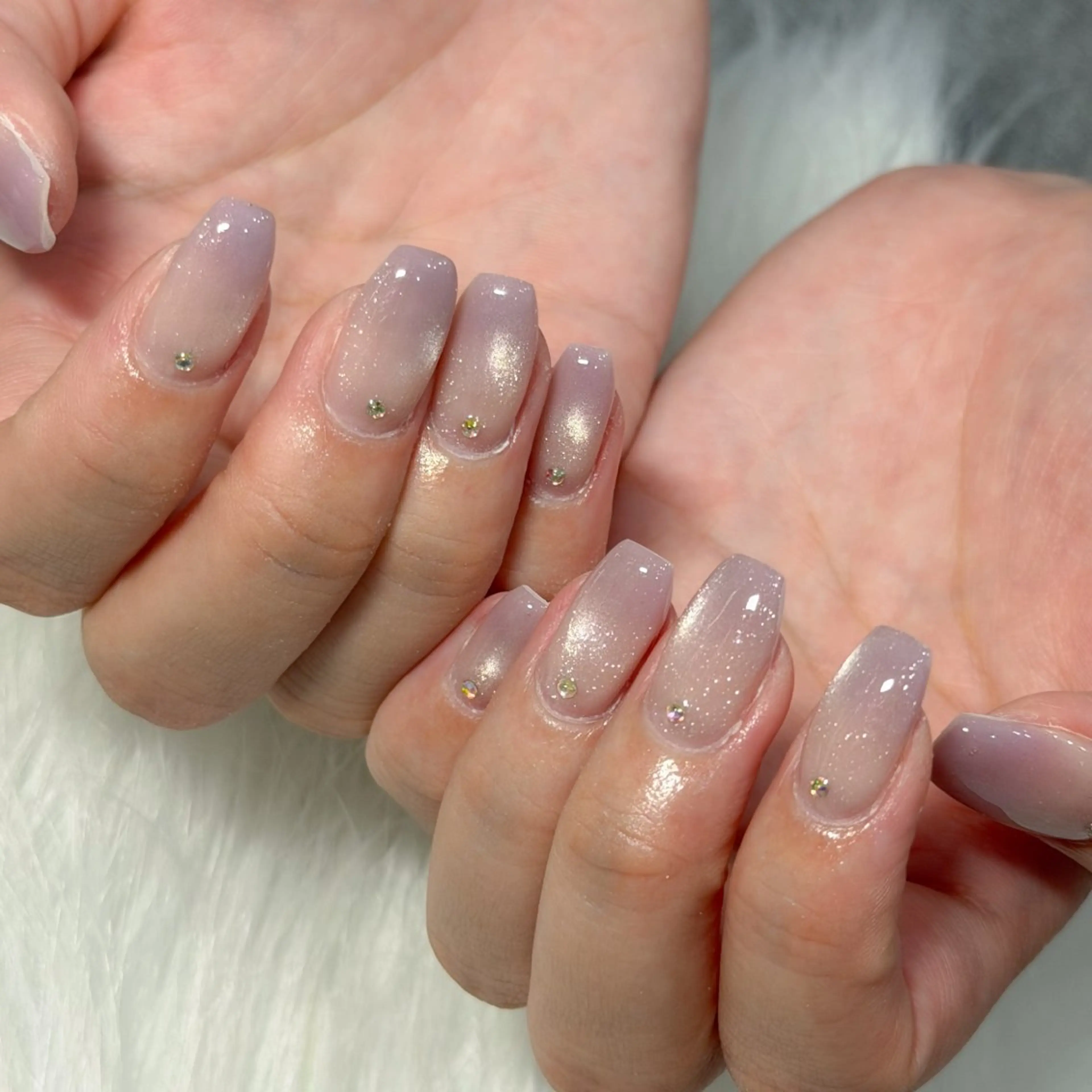 ネイル ハンドネイル フットネイル LAVISH nanamiのネイルデザイン