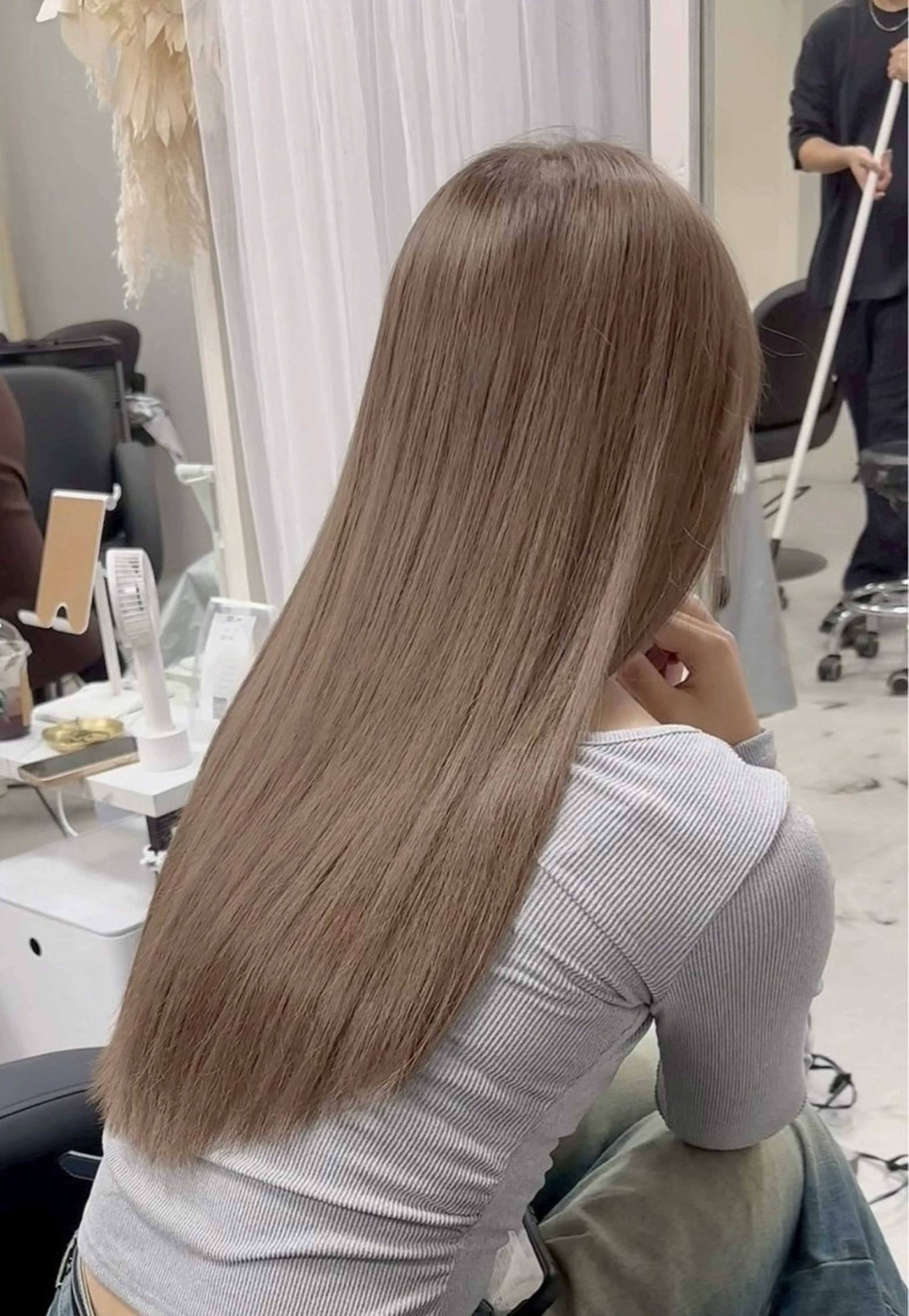 ロング カラー XELM高崎 nearaのヘアスタイル