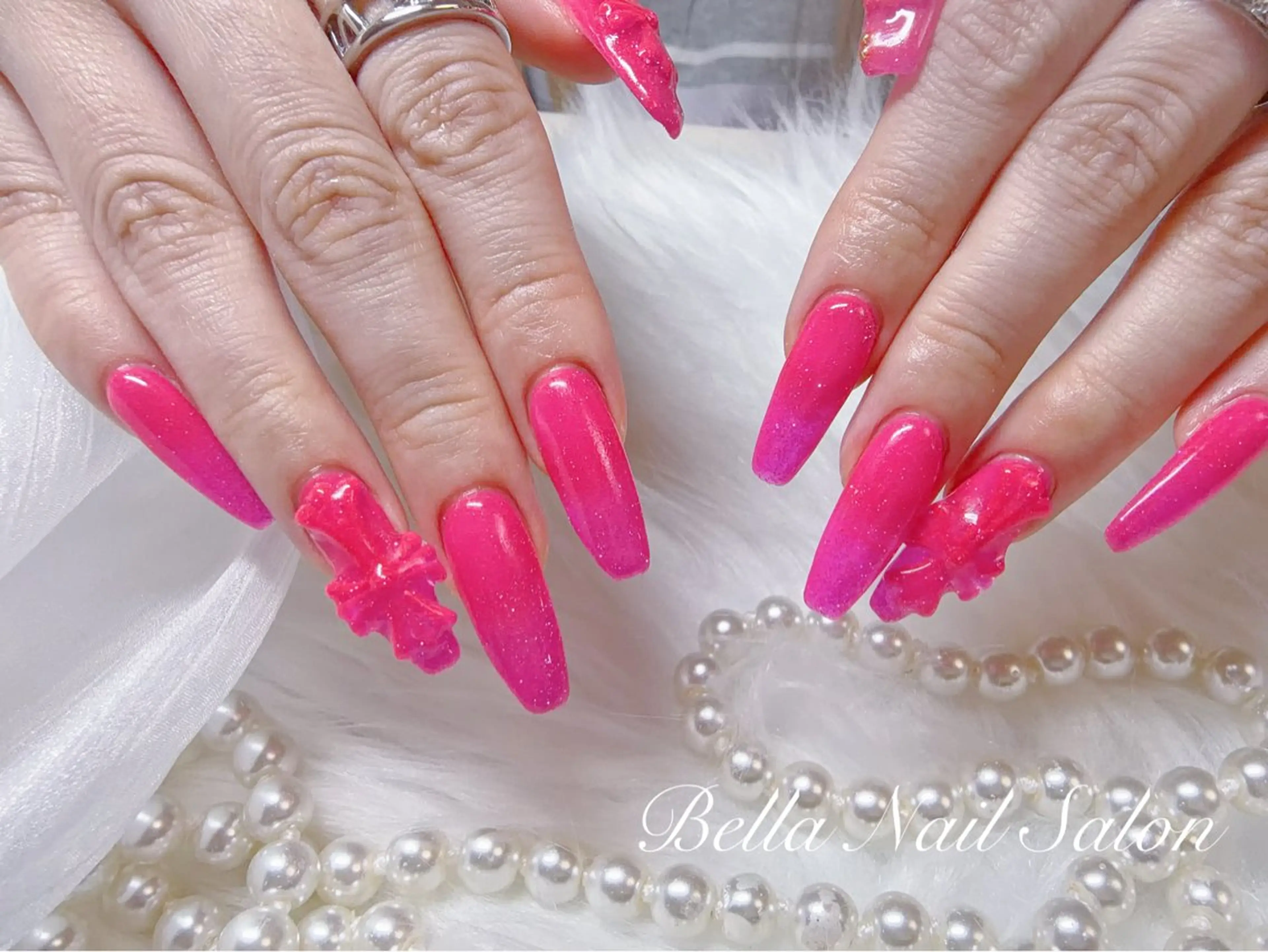 ネイル ハンドネイル Bella Nail Salonパラジェルのネイルデザイン