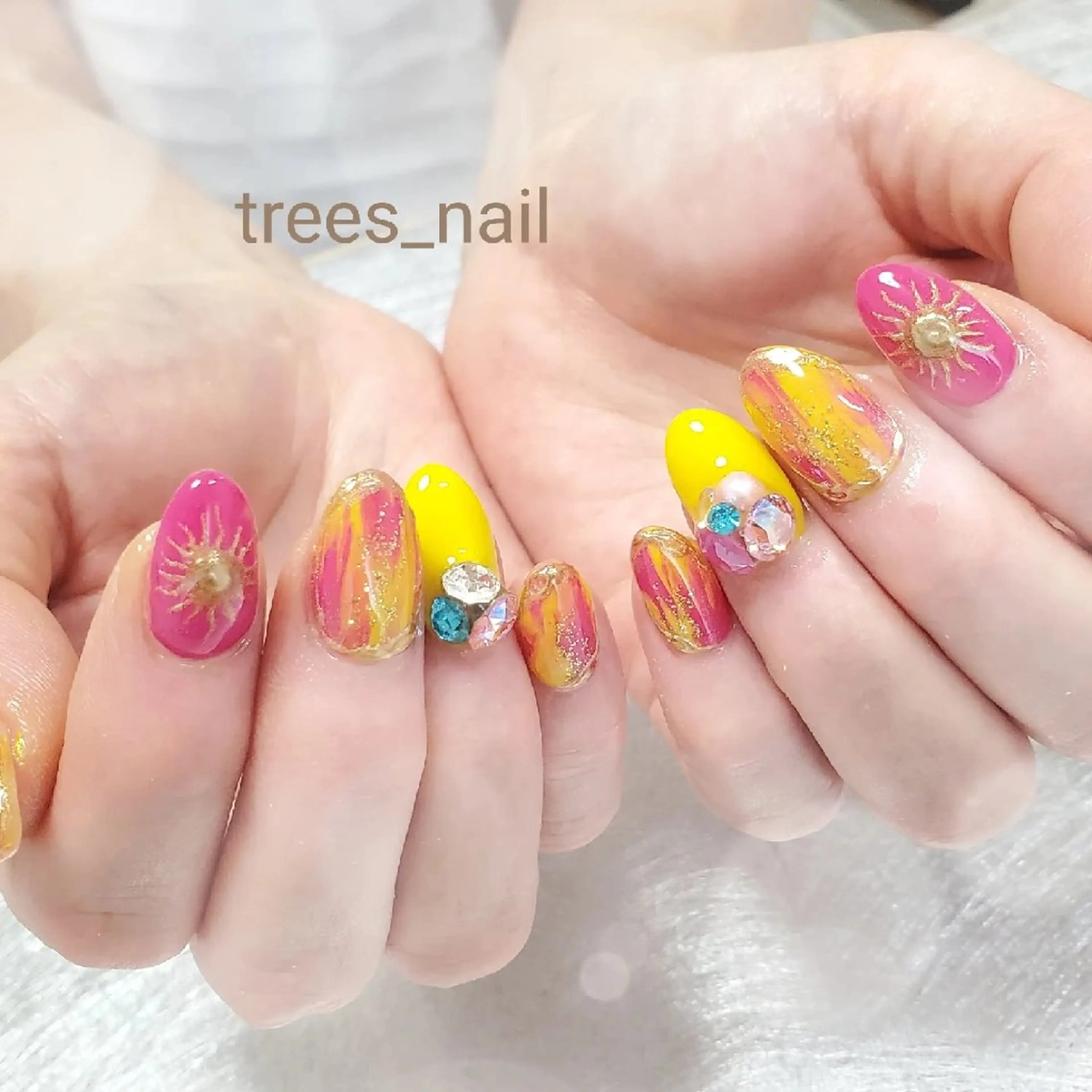 ネイル trees_ nailのネイルデザイン