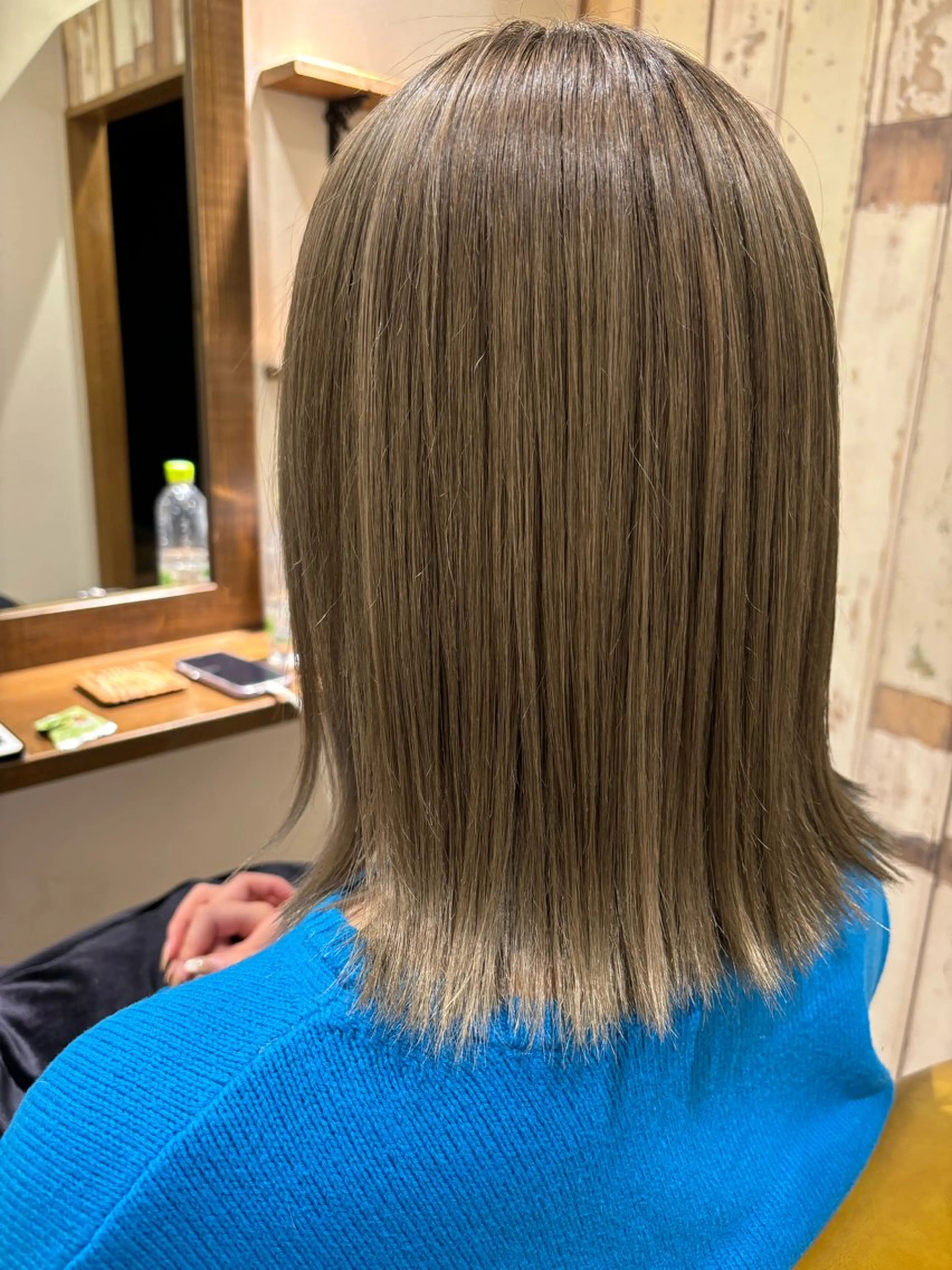 ミディアム カラー 脇坂 歩夢のヘアスタイル