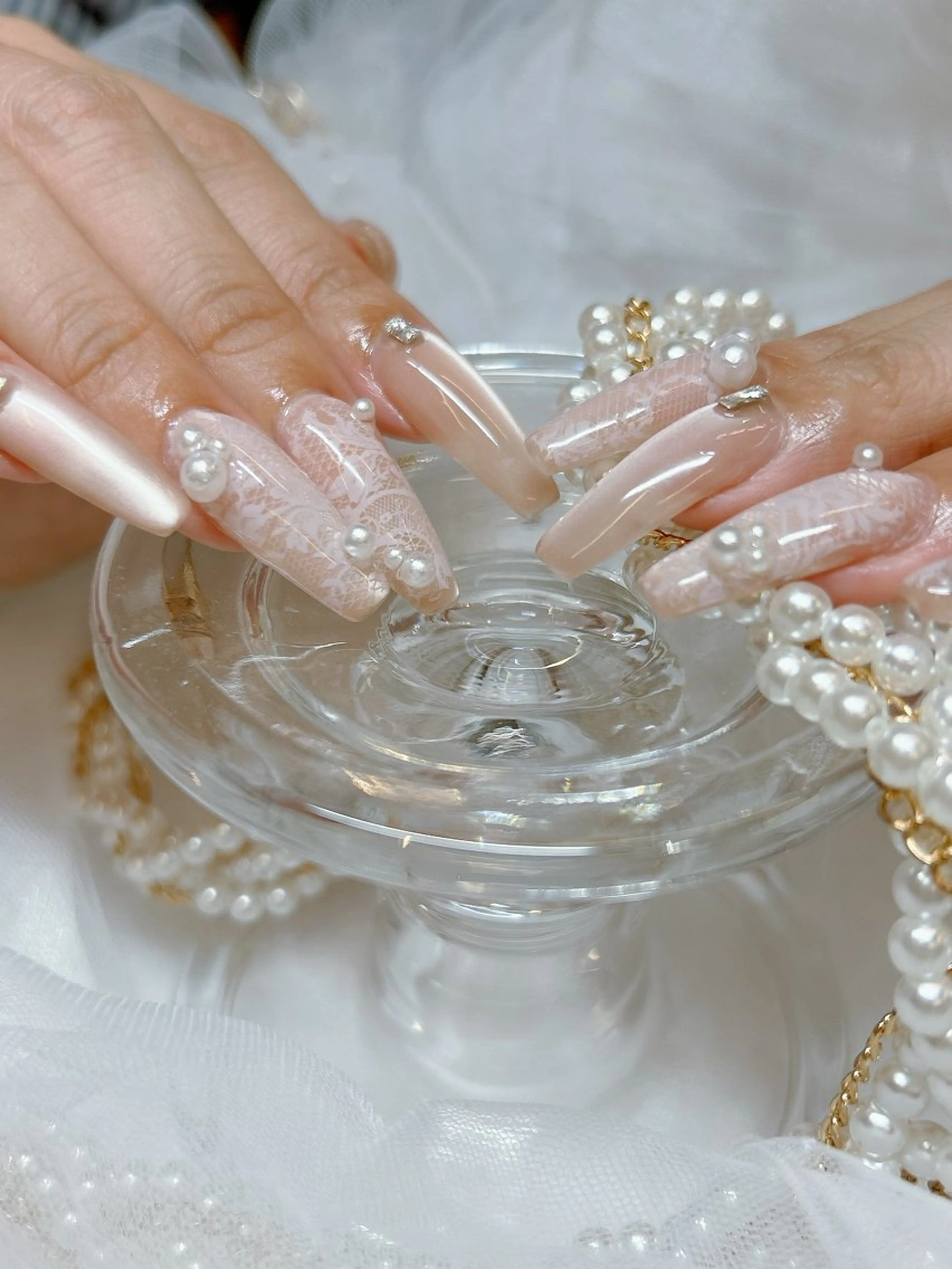 ネイル アートネイル ジェルネイル キラキラネイル マグネットネイル 持ち込み ハンドネイル Majesticrose_nail所属・nail l_yukiのネイルデザイン