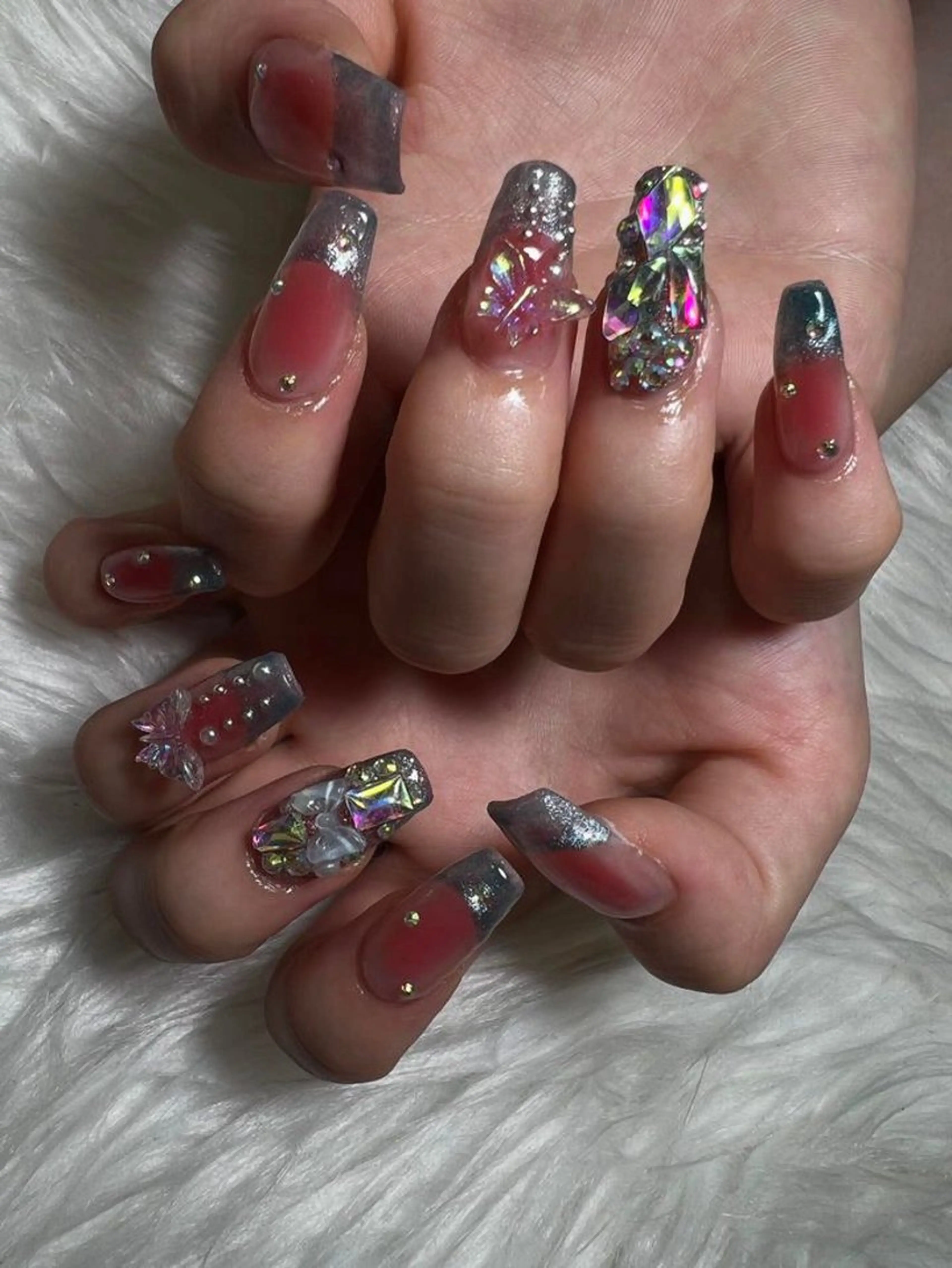 ネイル チークネイル Ruana Nailのネイルデザイン