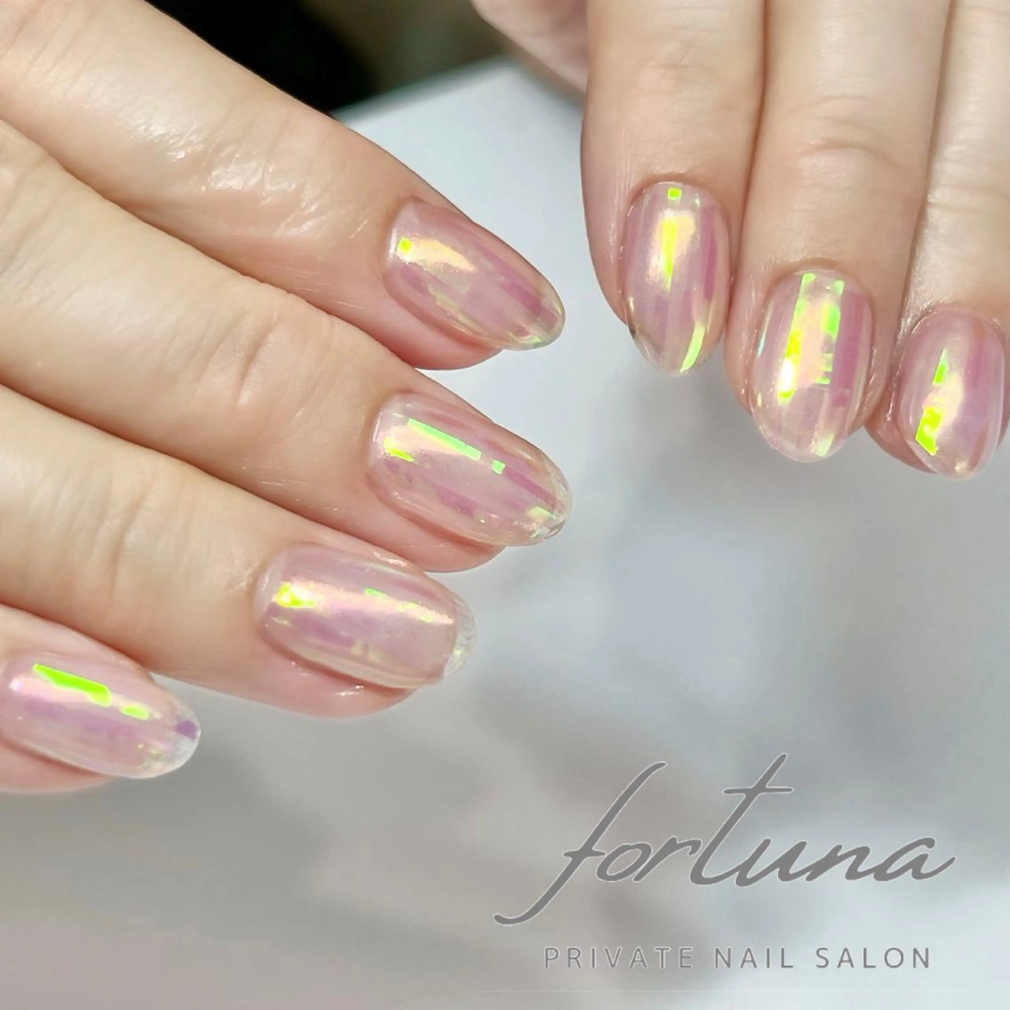 ネイル オーロラネイル ジェルネイル パラジェル ハンドネイル fortuna 武藤裕美のネイルデザイン