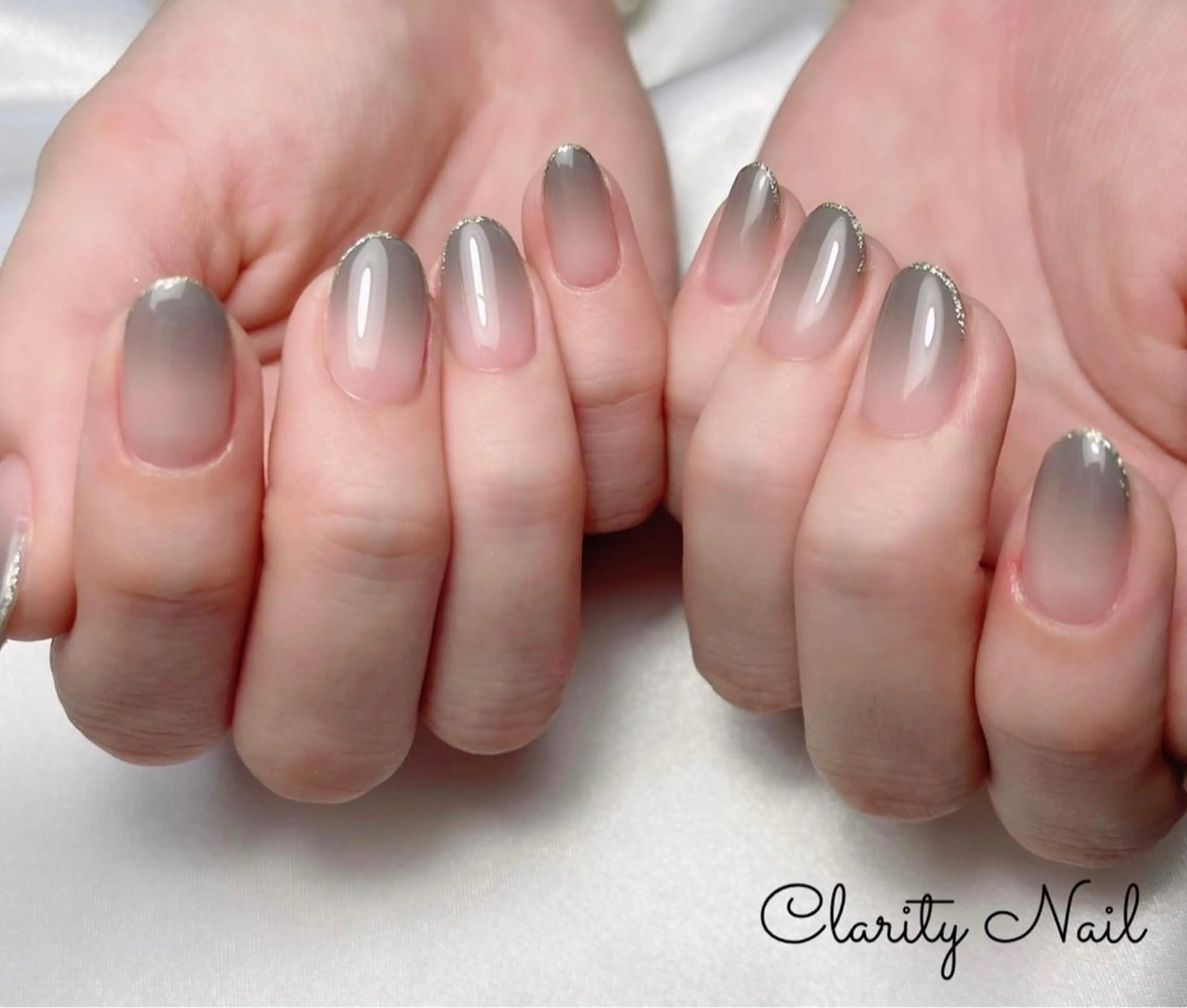 ネイル グラデーション ラメ(グリッター) ハンドネイル Clarity Nailのネイルデザイン